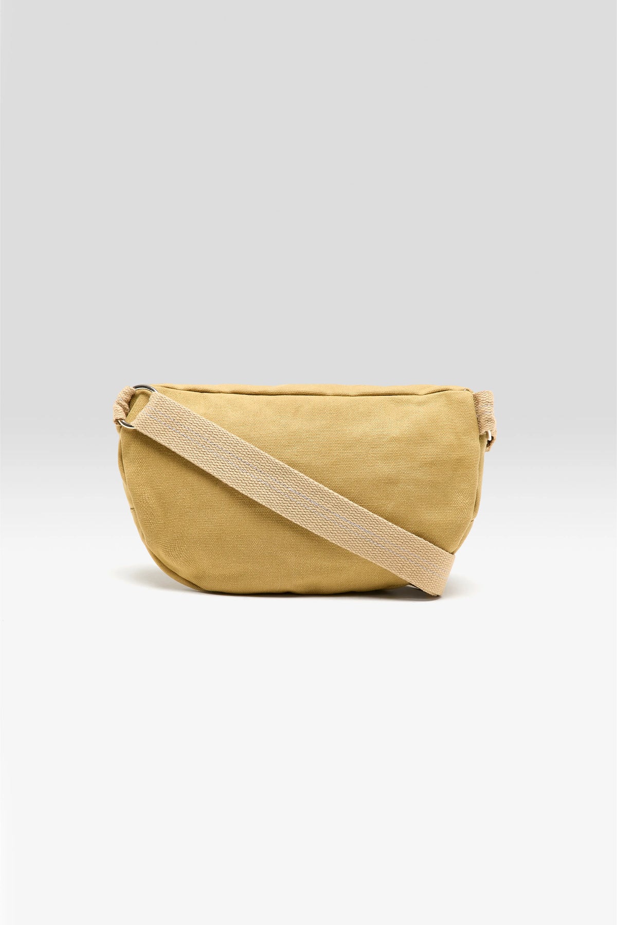Heccy sling bag (261 / G / CHINO)