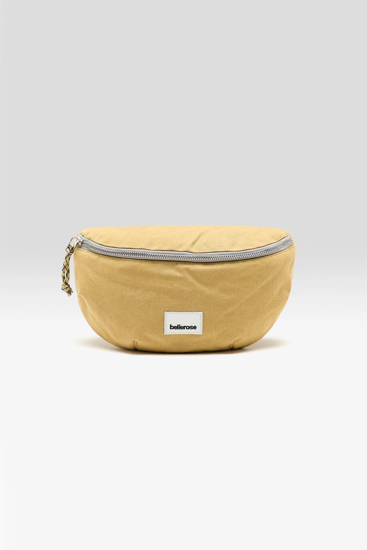 Heccy sling bag (261 / G / CHINO)