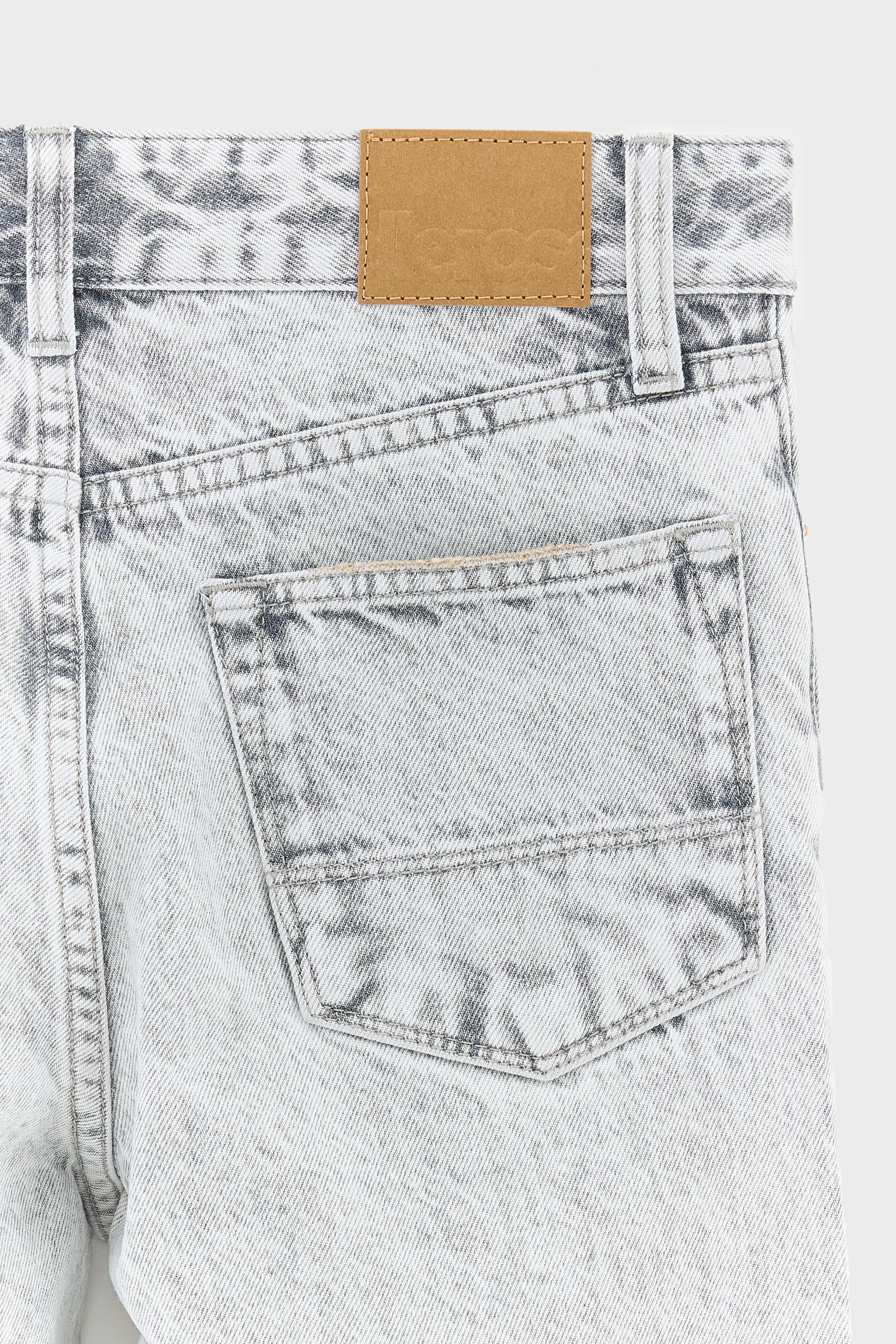 Peyo tapered jeans (261 / B / GREY BLEACH)