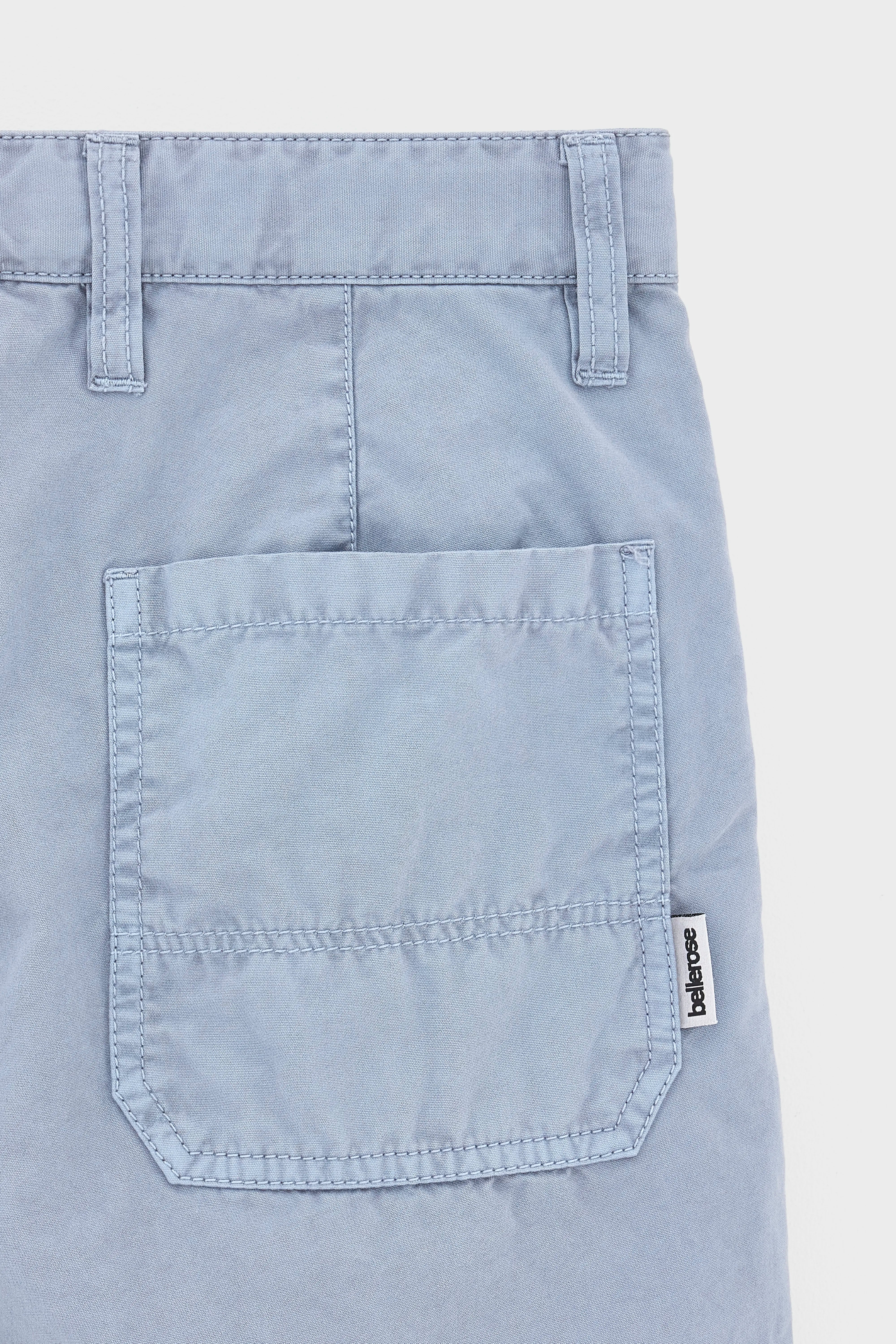 West rechte shorts (261 / B / GLOOMY)