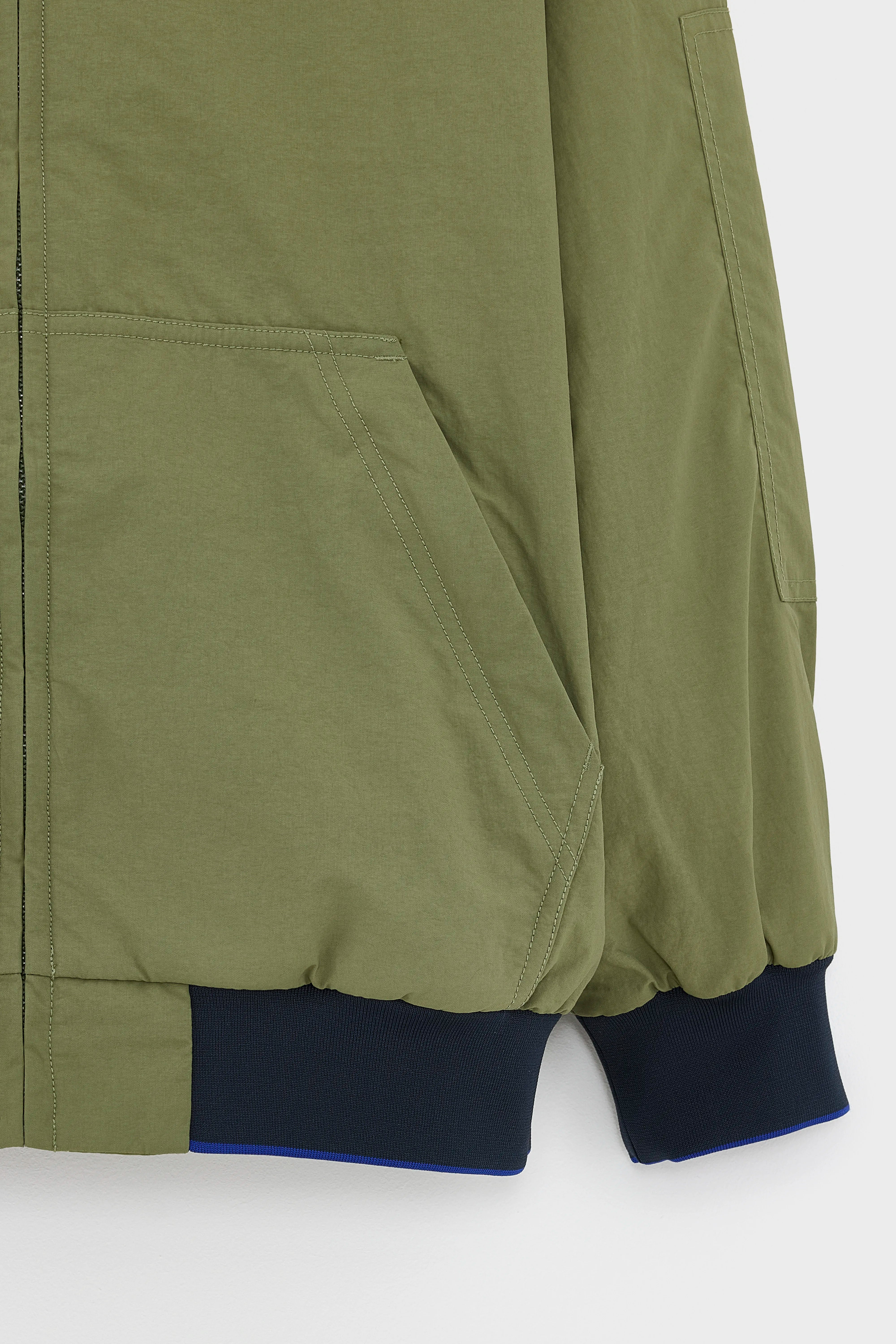 Veste de pluie Hamzah (261 / B / JEEP)