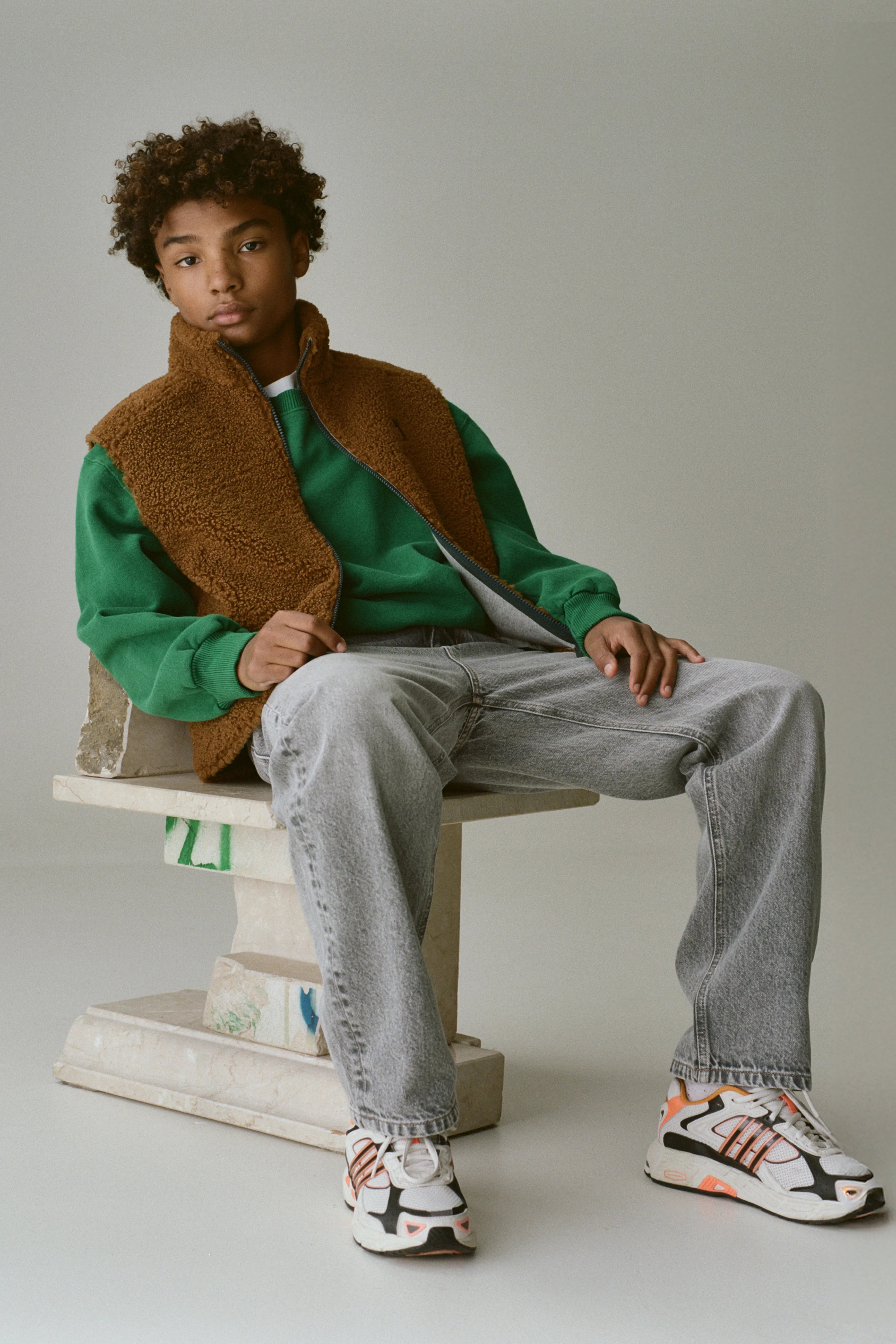 Jemb Relaxed Bodywarmer - Brown sugar For Boys | Bellerose