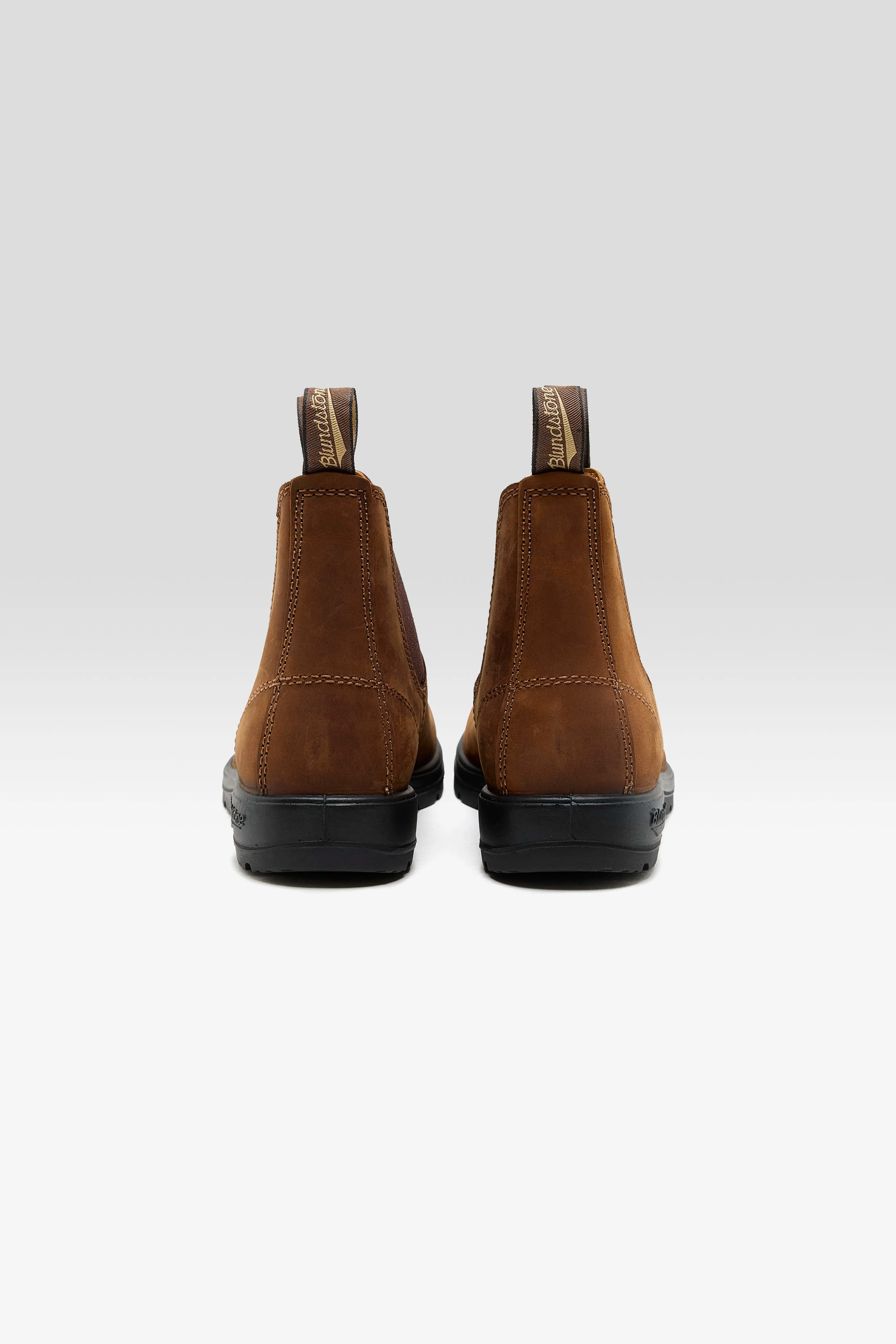 Bottes Chelsea Classiques 2544 pour Femme (261 / W / BROWN)