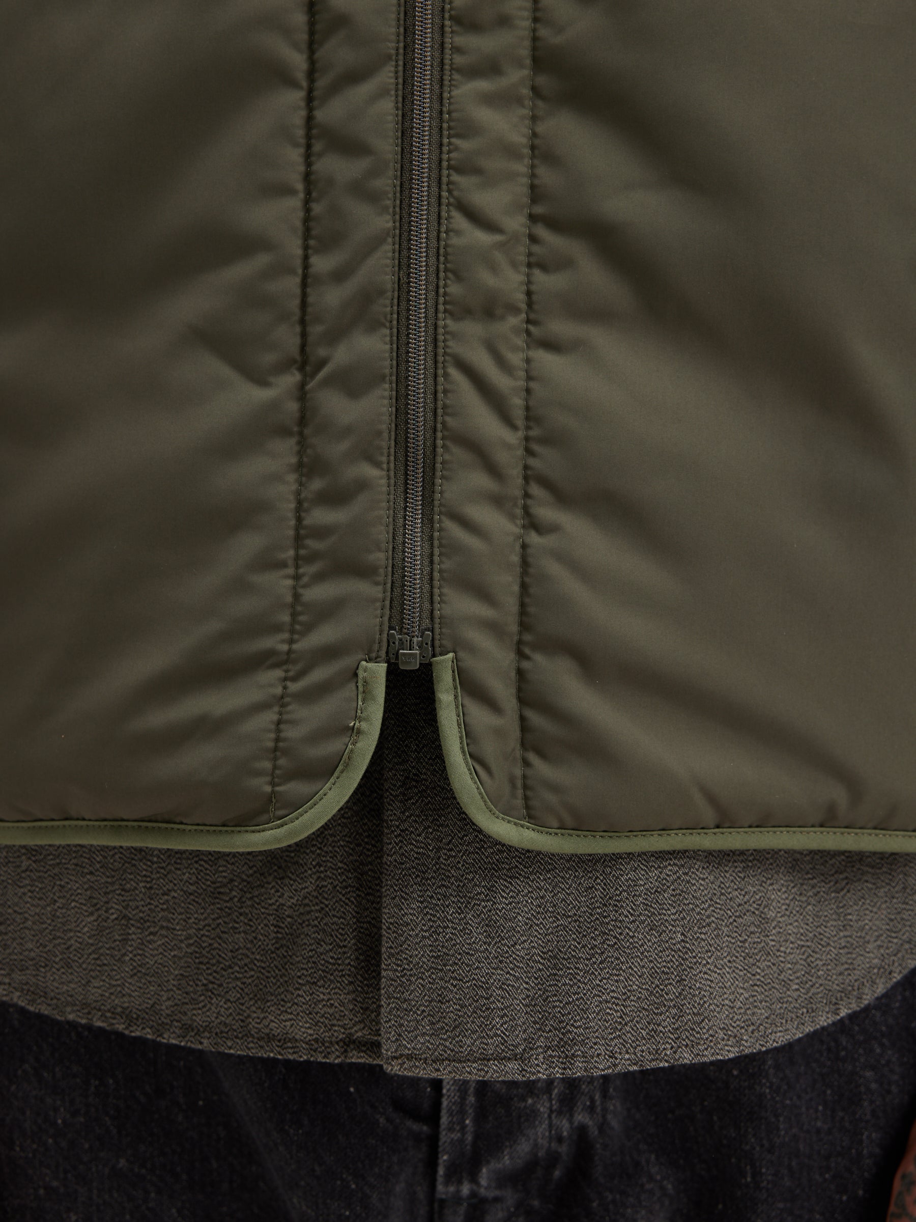 Veste sans manches Hoch (242 / M / DARK OLIVE)