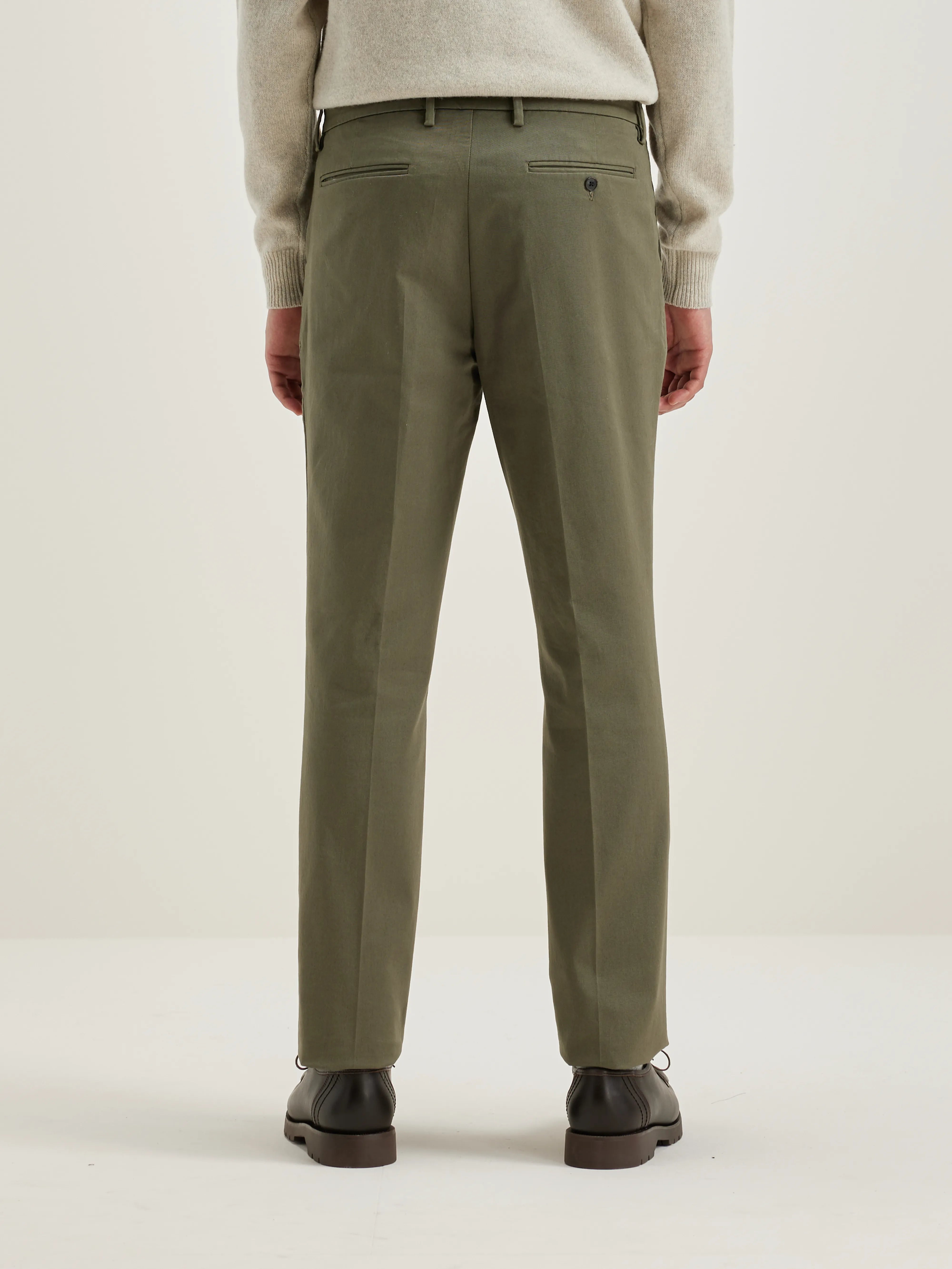 Stanley Tapered Trousers - Dusty olive For Men | Bellerose