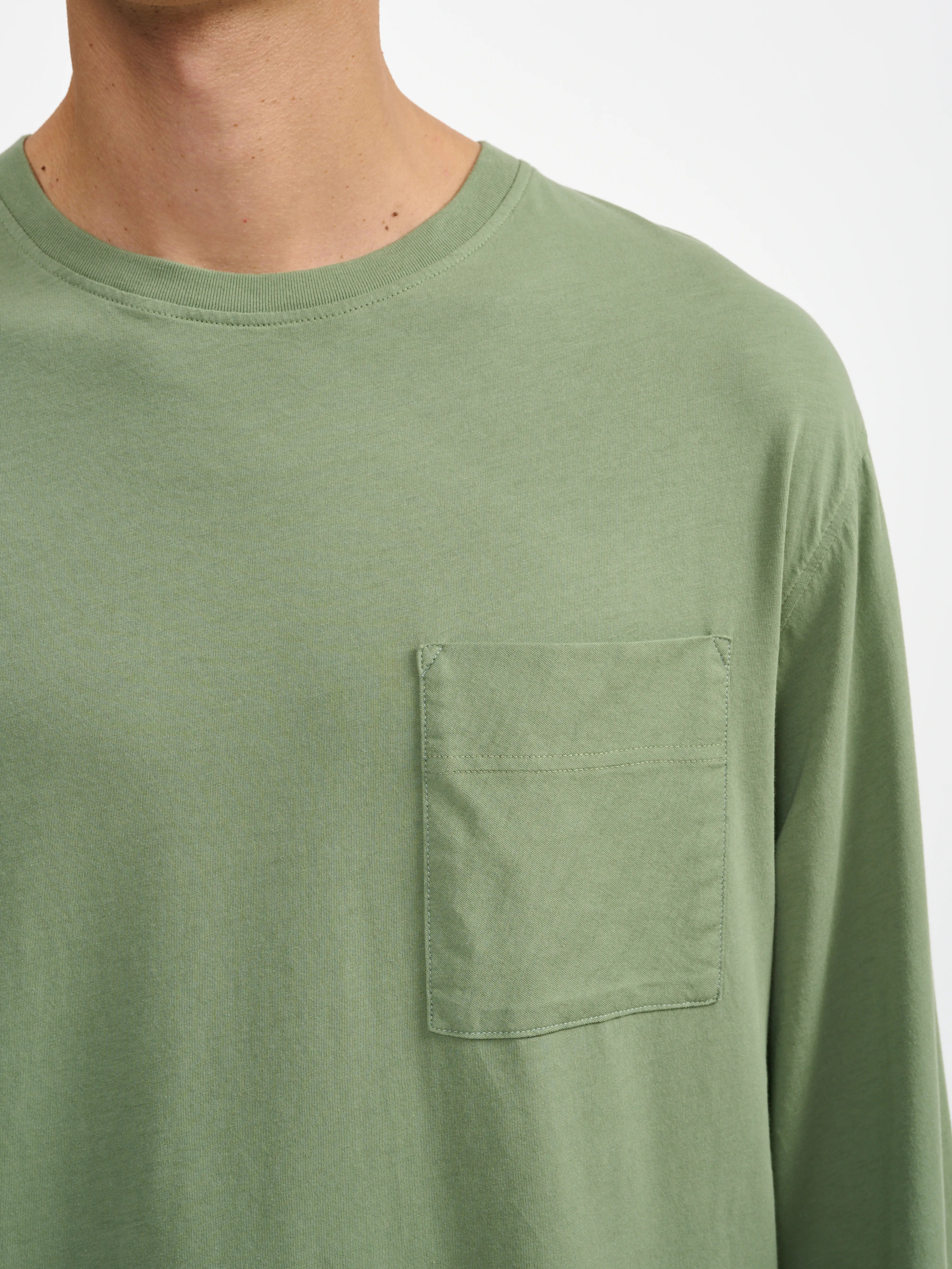 vollie t-shirt (241 / M / EUCALYPTUS)