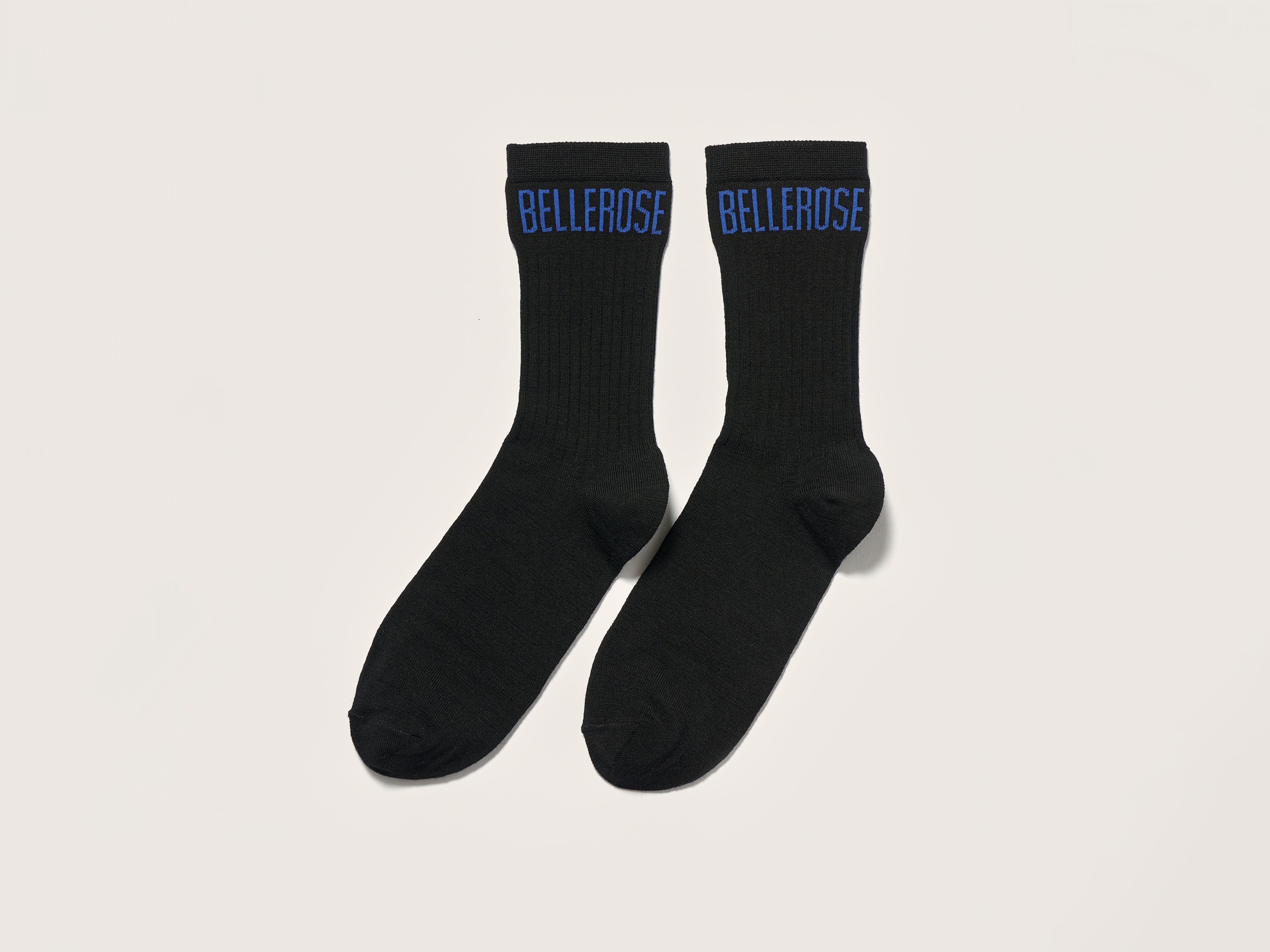 Belic socks (251 / M / BLACK)