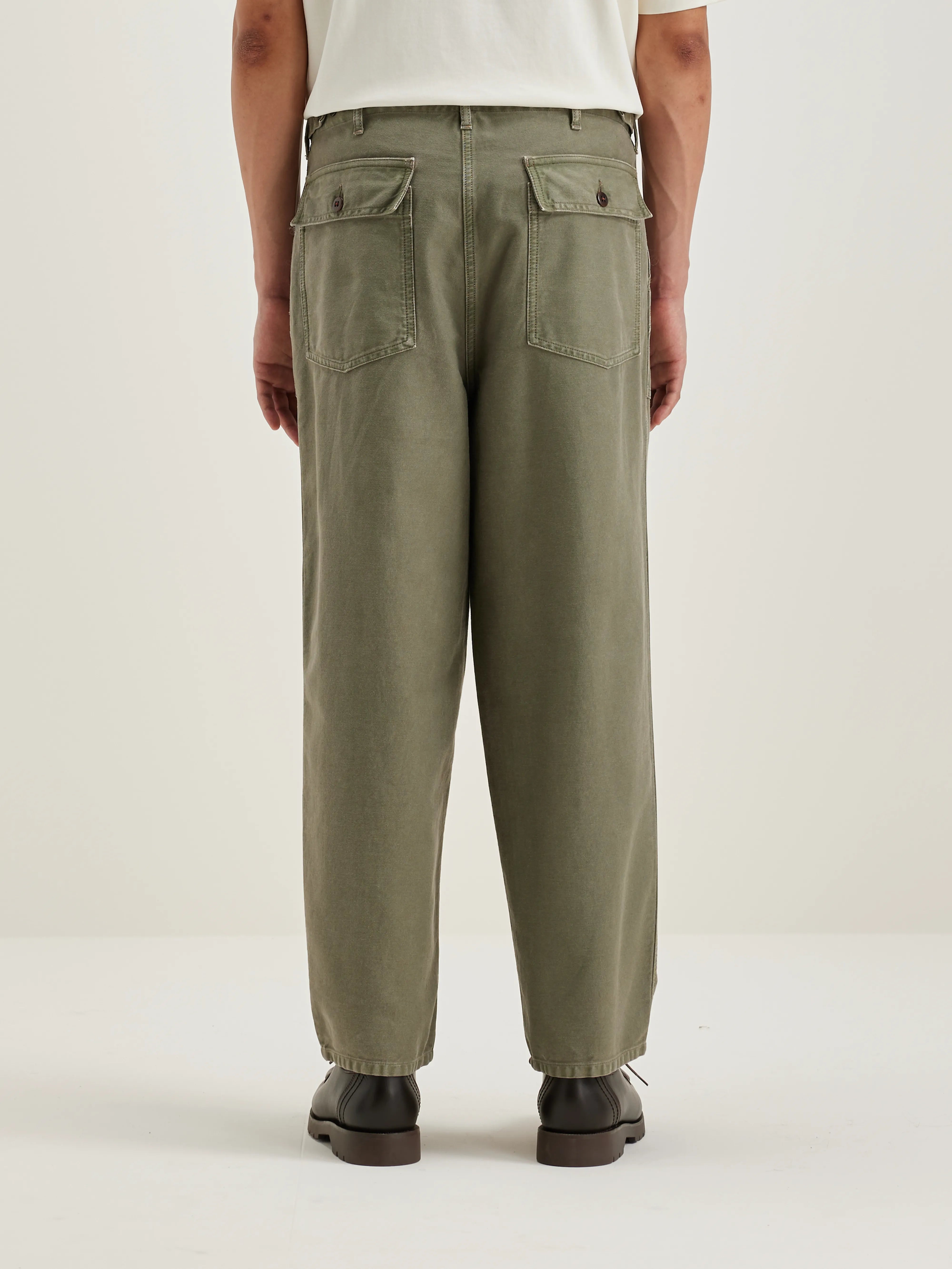 Kargo Cropped Tapered Trousers - Dusty olive For Men | Bellerose