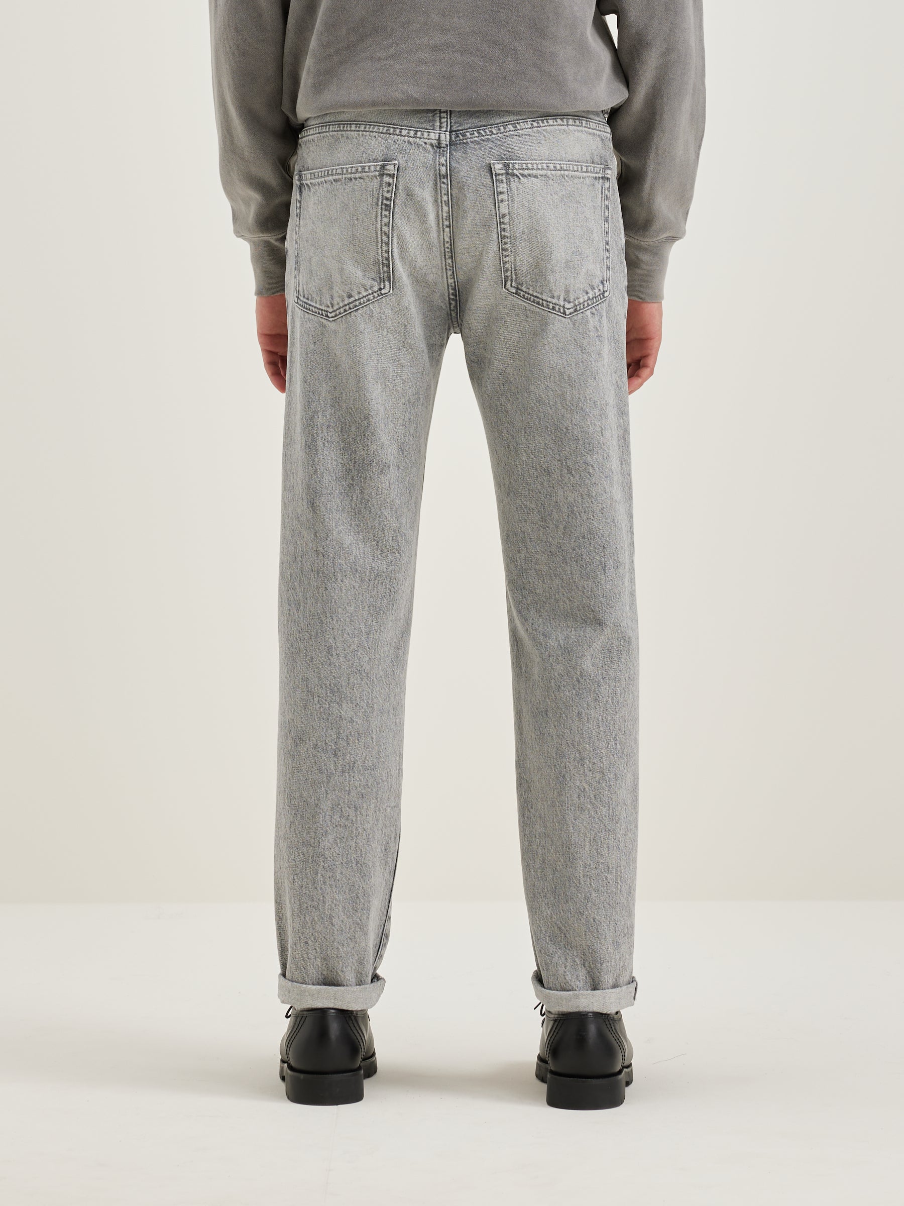 Peeg Tapered Jeans - Used grey For Men | Bellerose