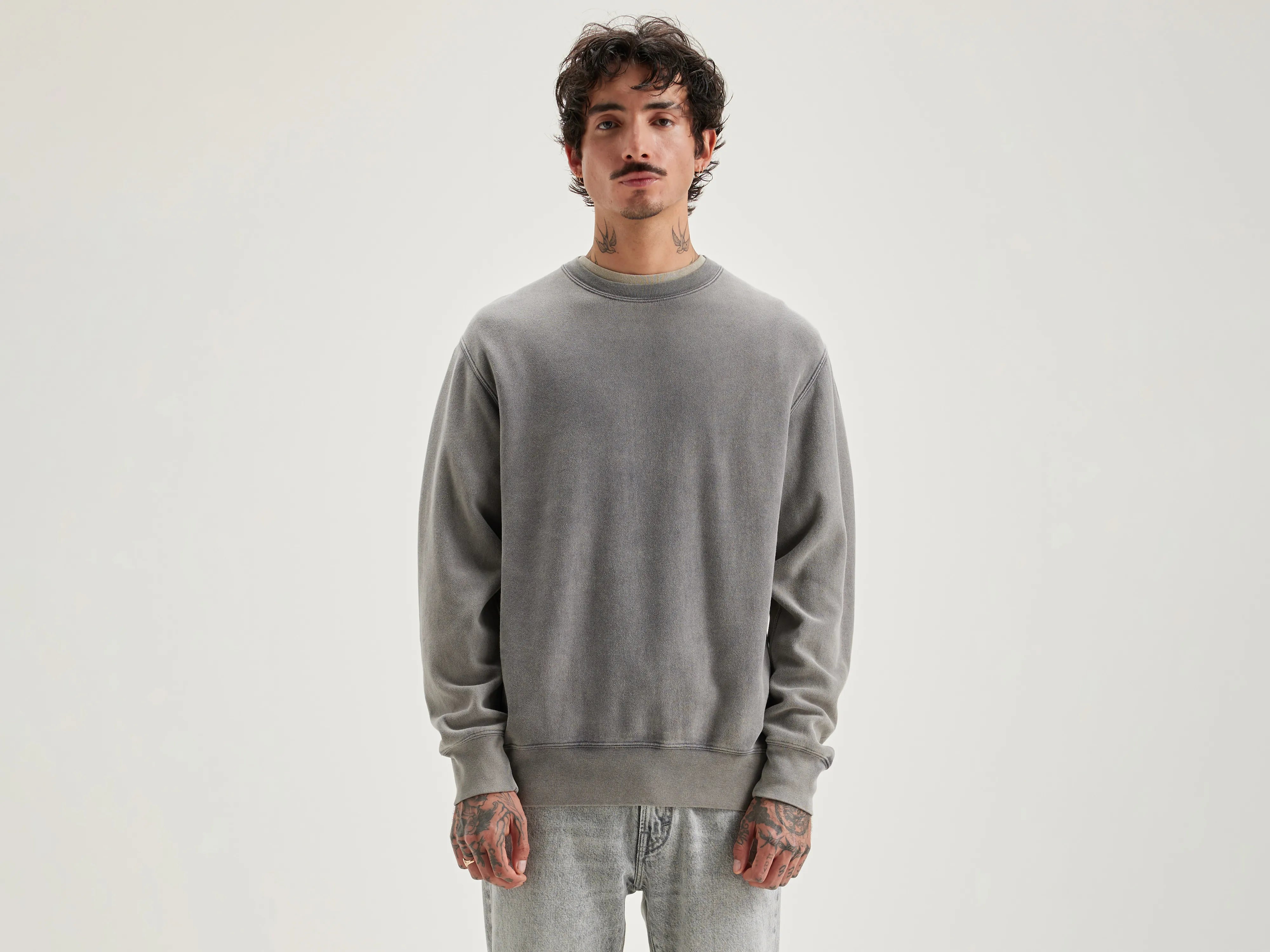 Sweatshirt col rond Flake (242 / M / DEEP GREY)