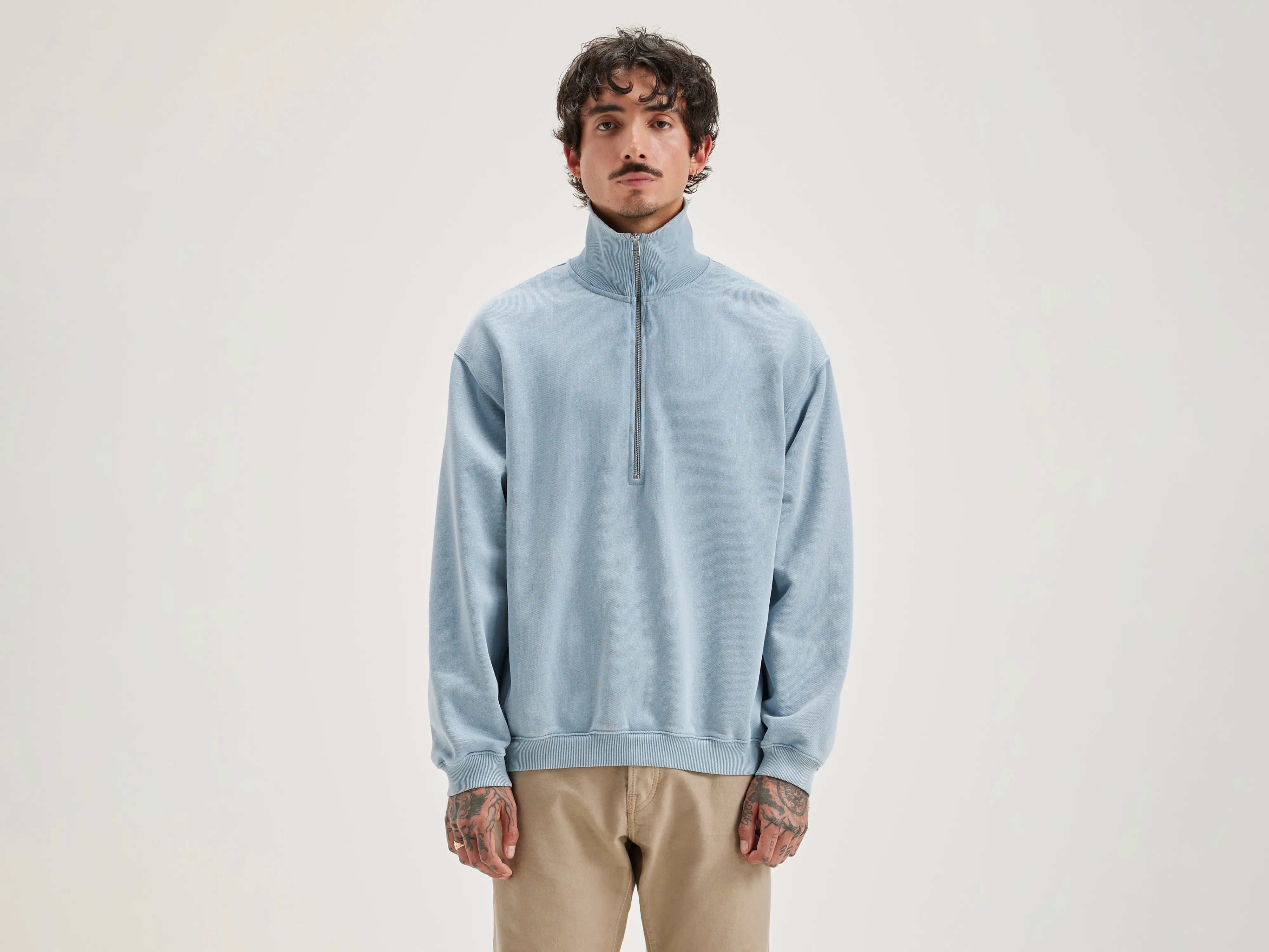 Sweatshirt col zippé Fabro (242 / M / CHAMBRAY)