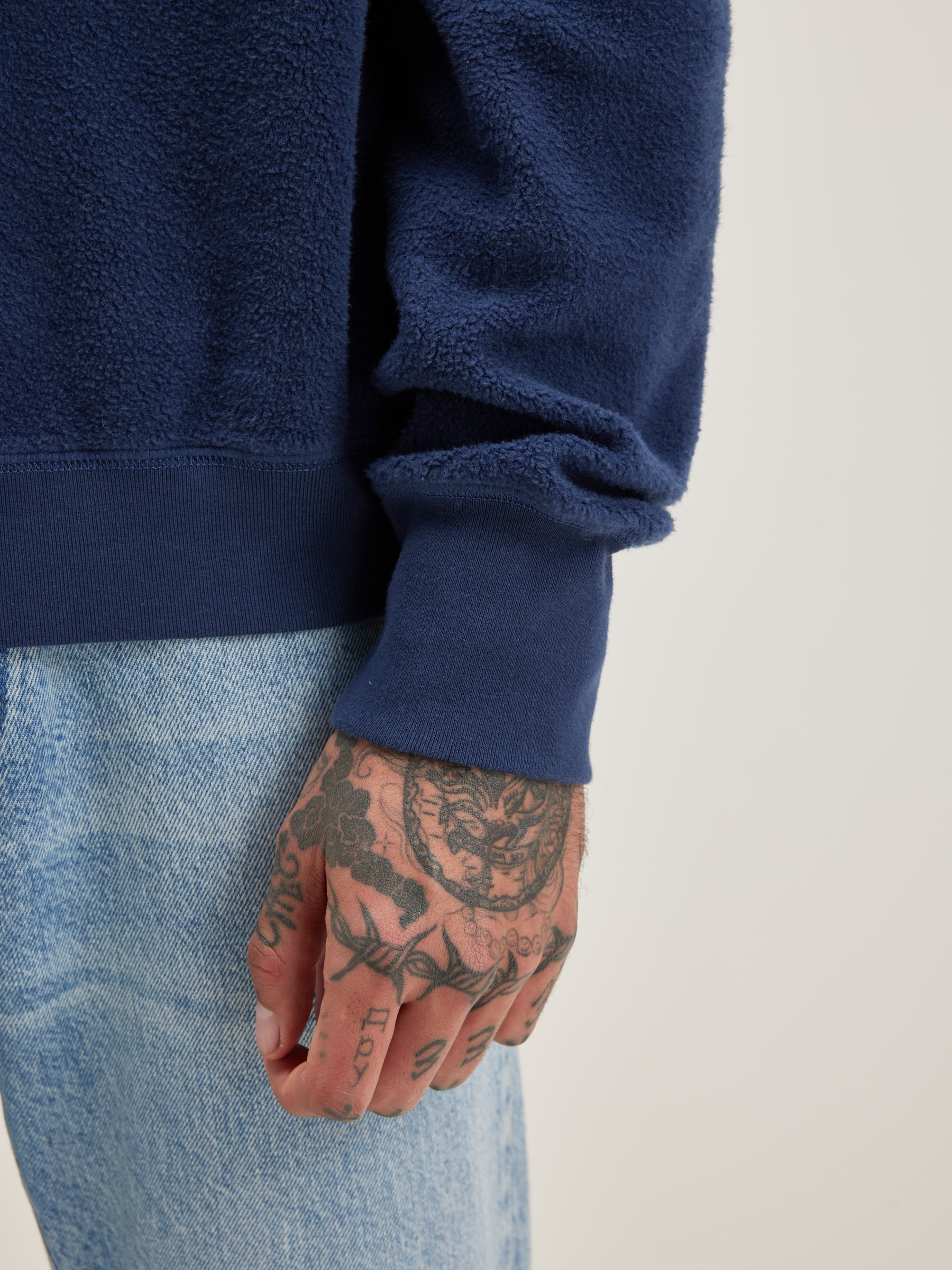 Matt crew-neck sweatshirt (242 / M / INK)