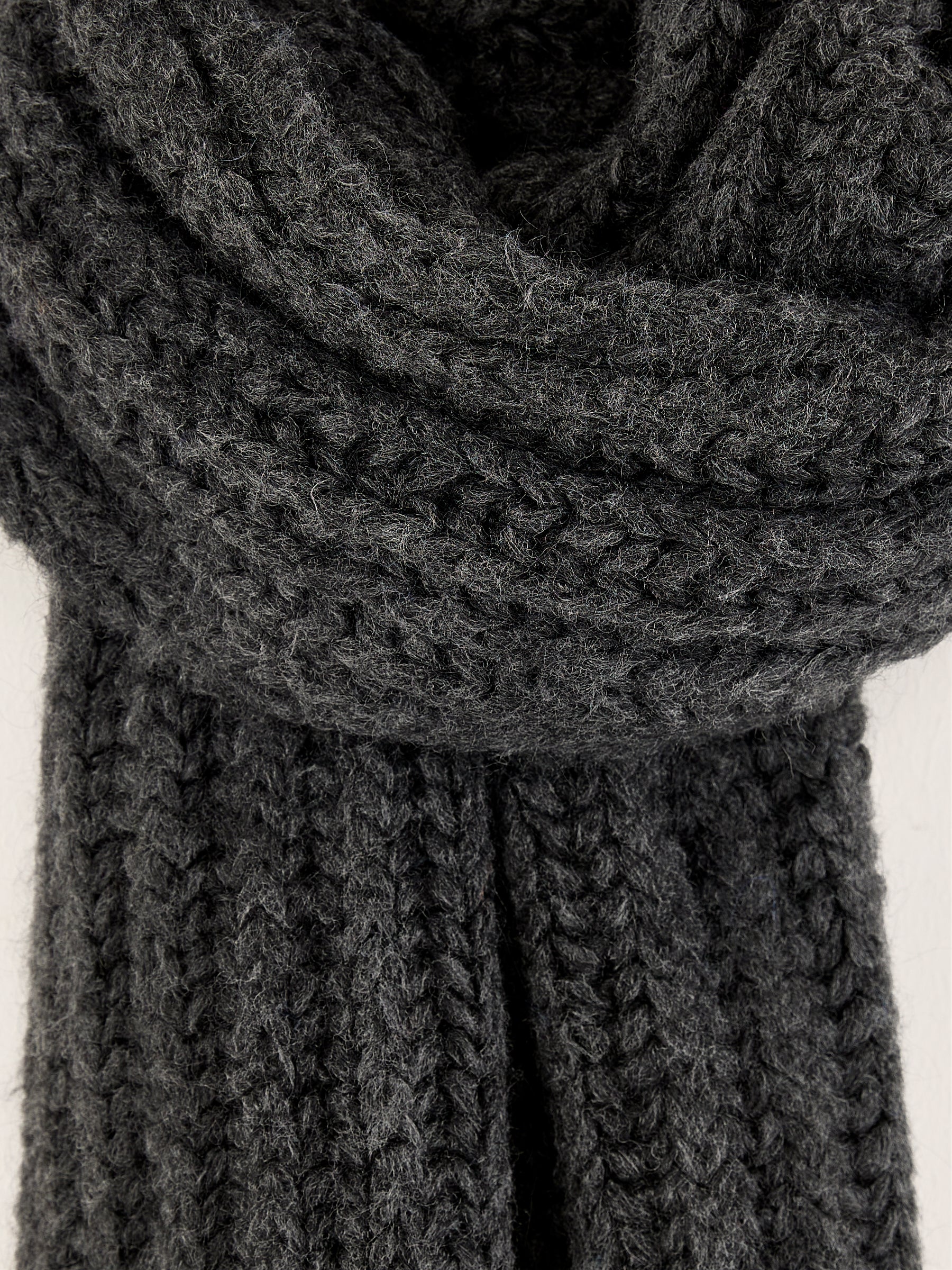 Lioko Ribbed Scarf - Mid grey For Men | Bellerose