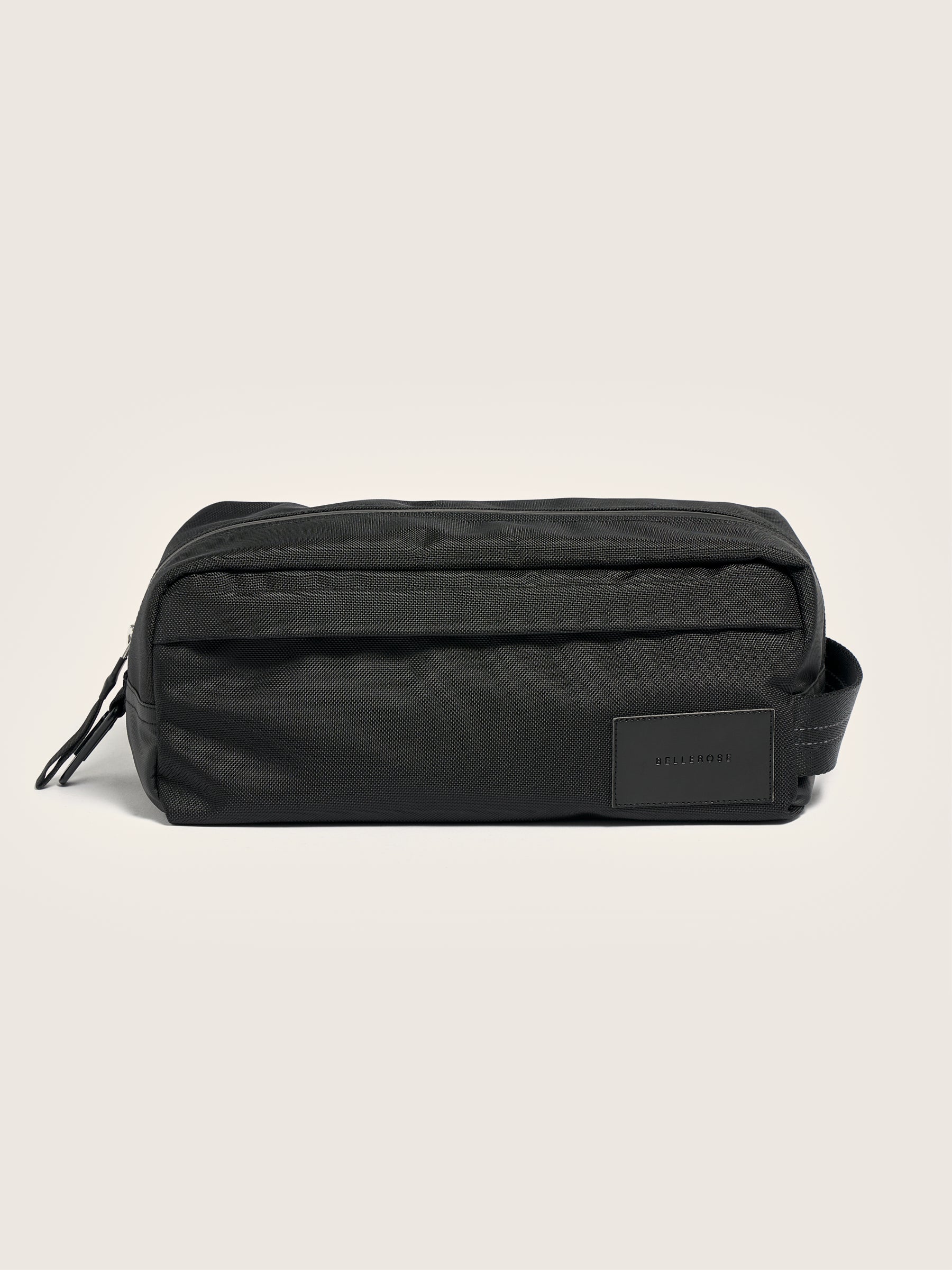 Henain toiletry bag (251 / M / BLACK BEAUTY)