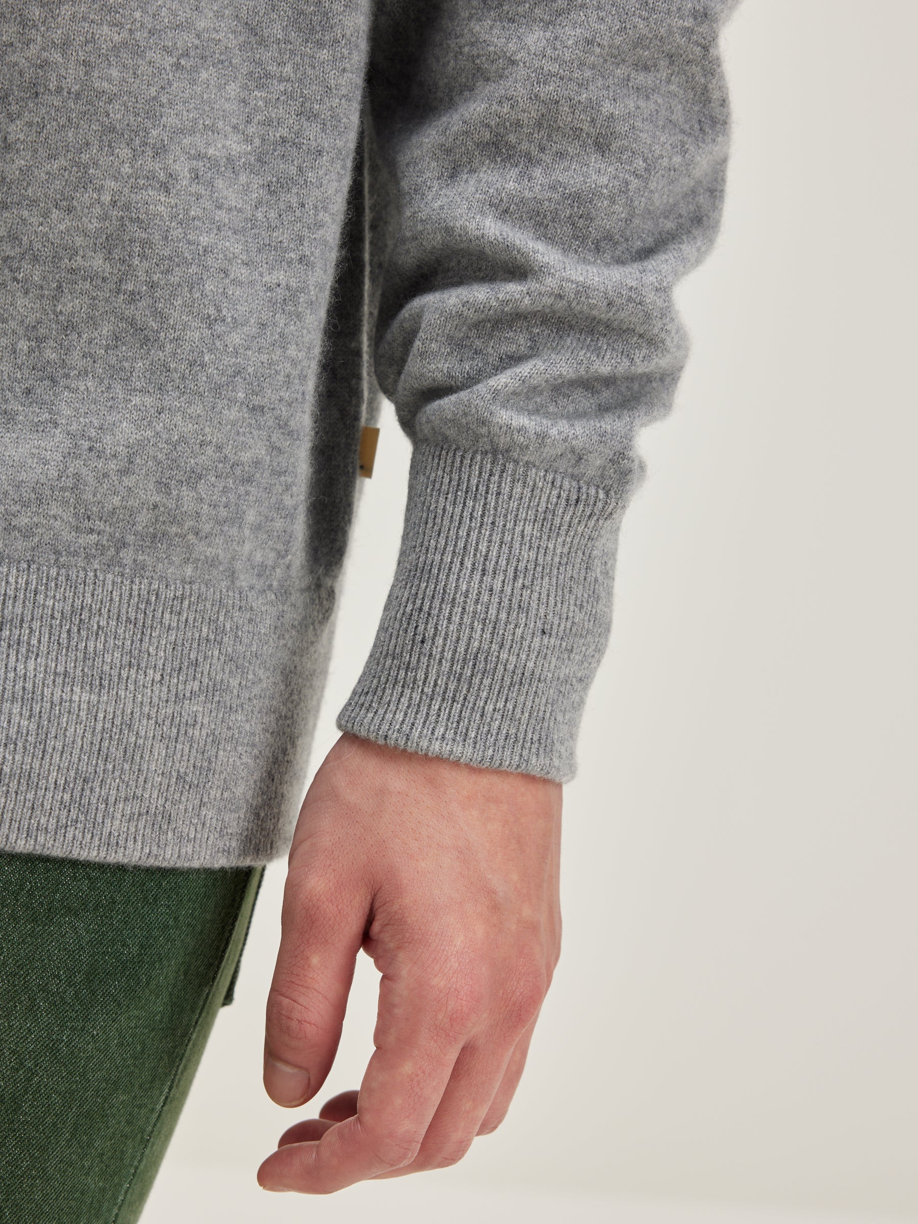 Slamy crew-neck sweater (242 / M / H. GREY)