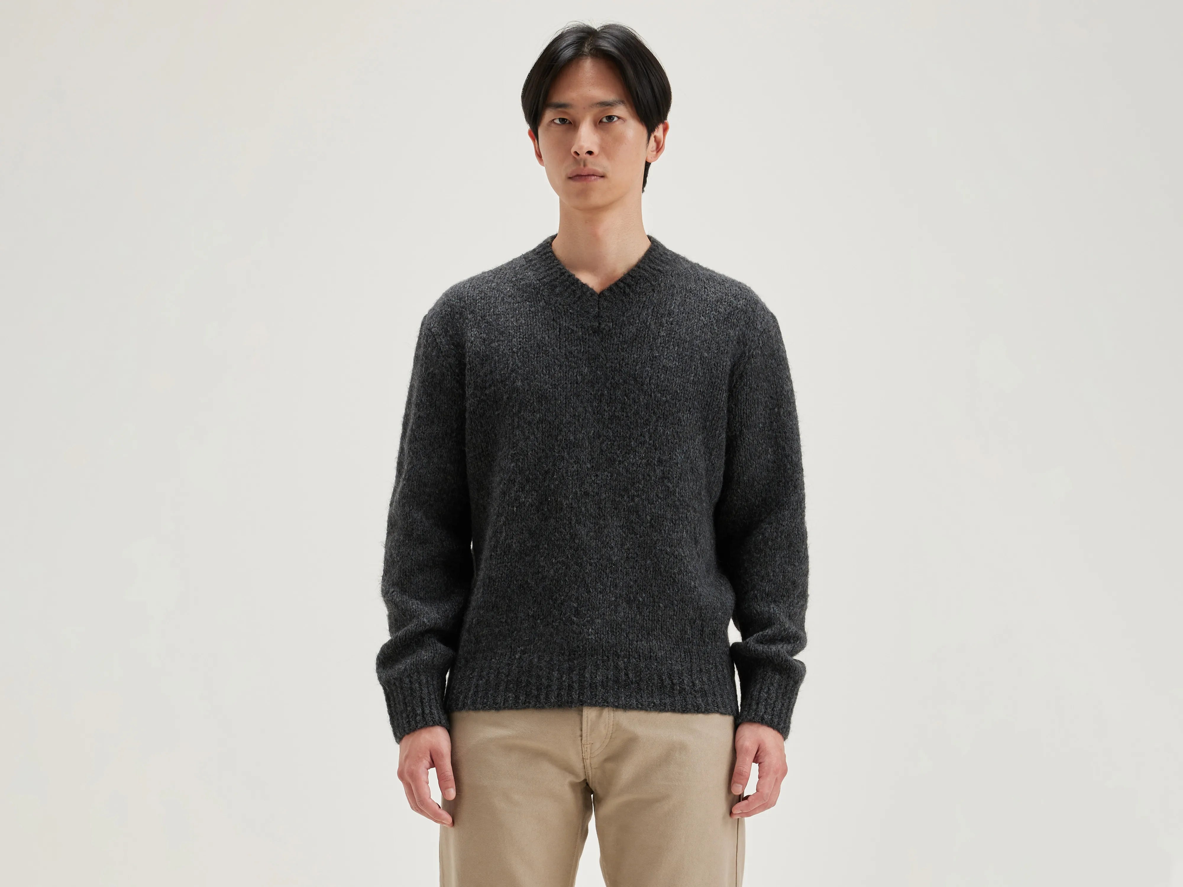 Liora v-neck sweater (242 / M / MID GREY)