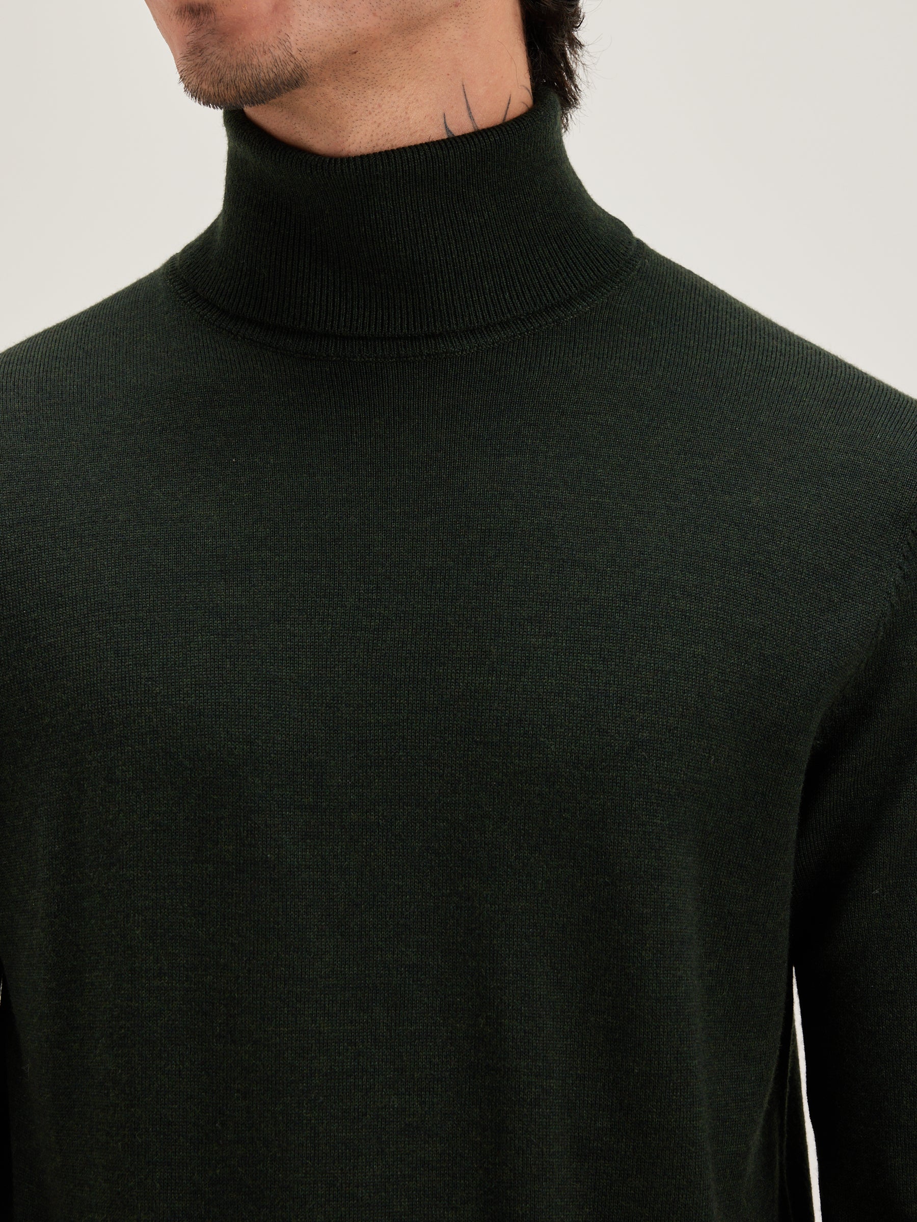 Dilor Turtleneck Sweater - Forest For Men | Bellerose