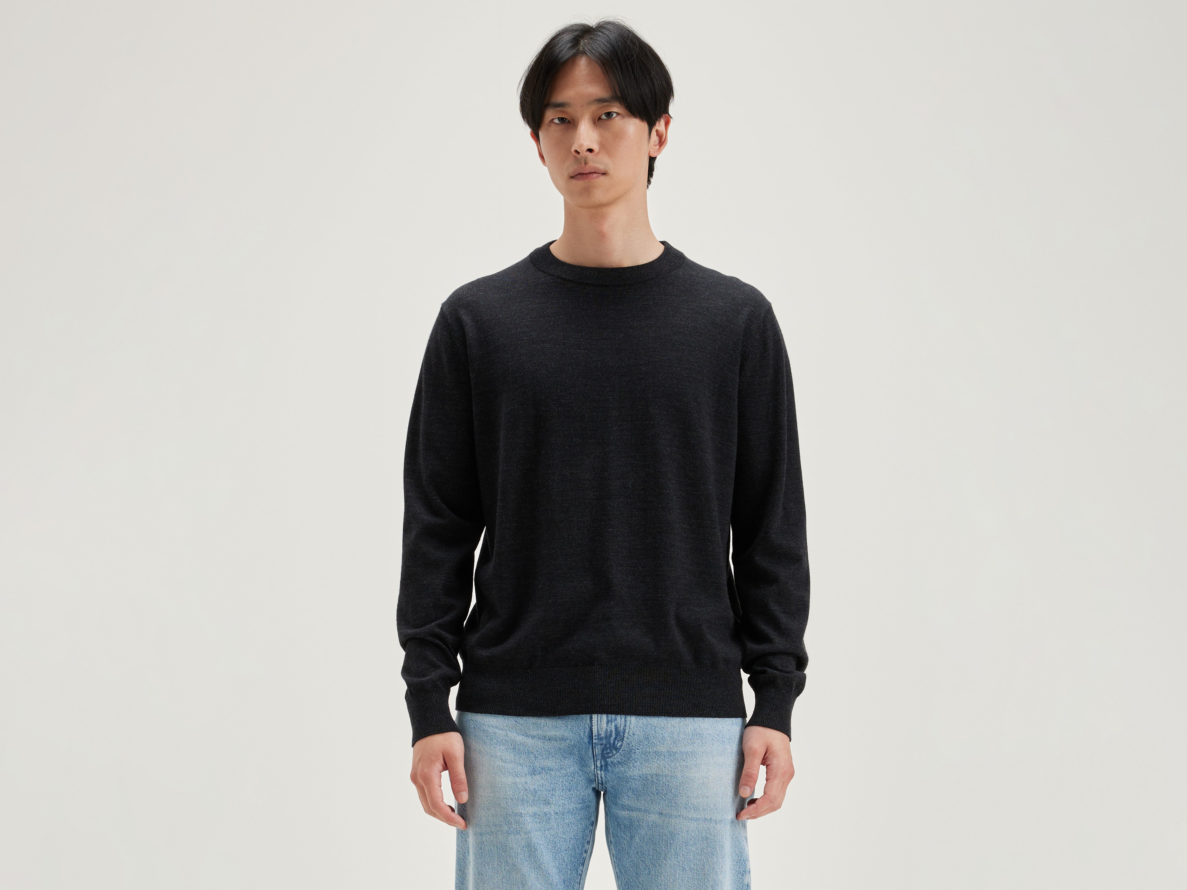 Dilliv crew-neck sweater (242 / M / OFF BLACK)