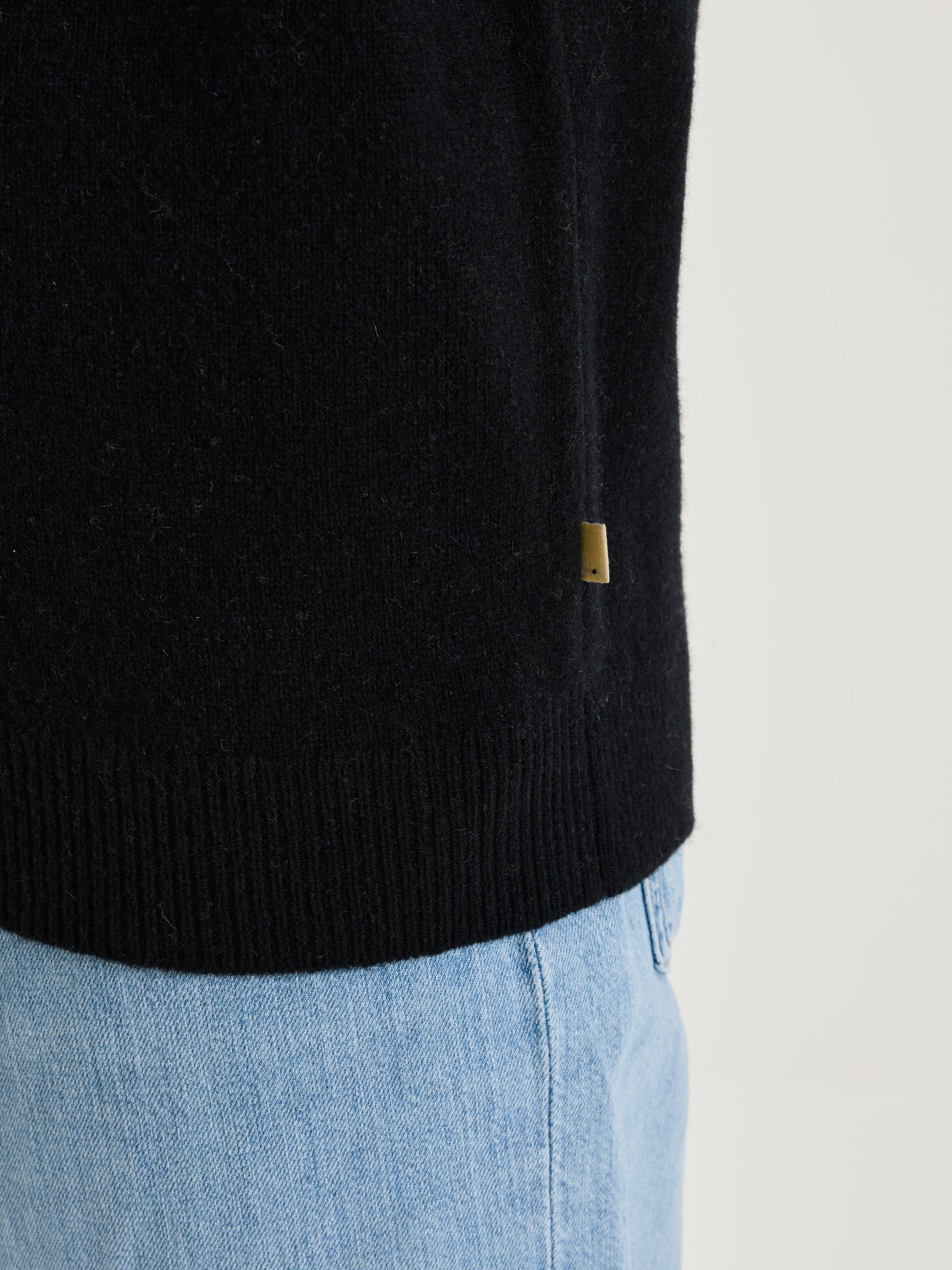 Donoon crew-neck sweater (242 / M / BLACK)