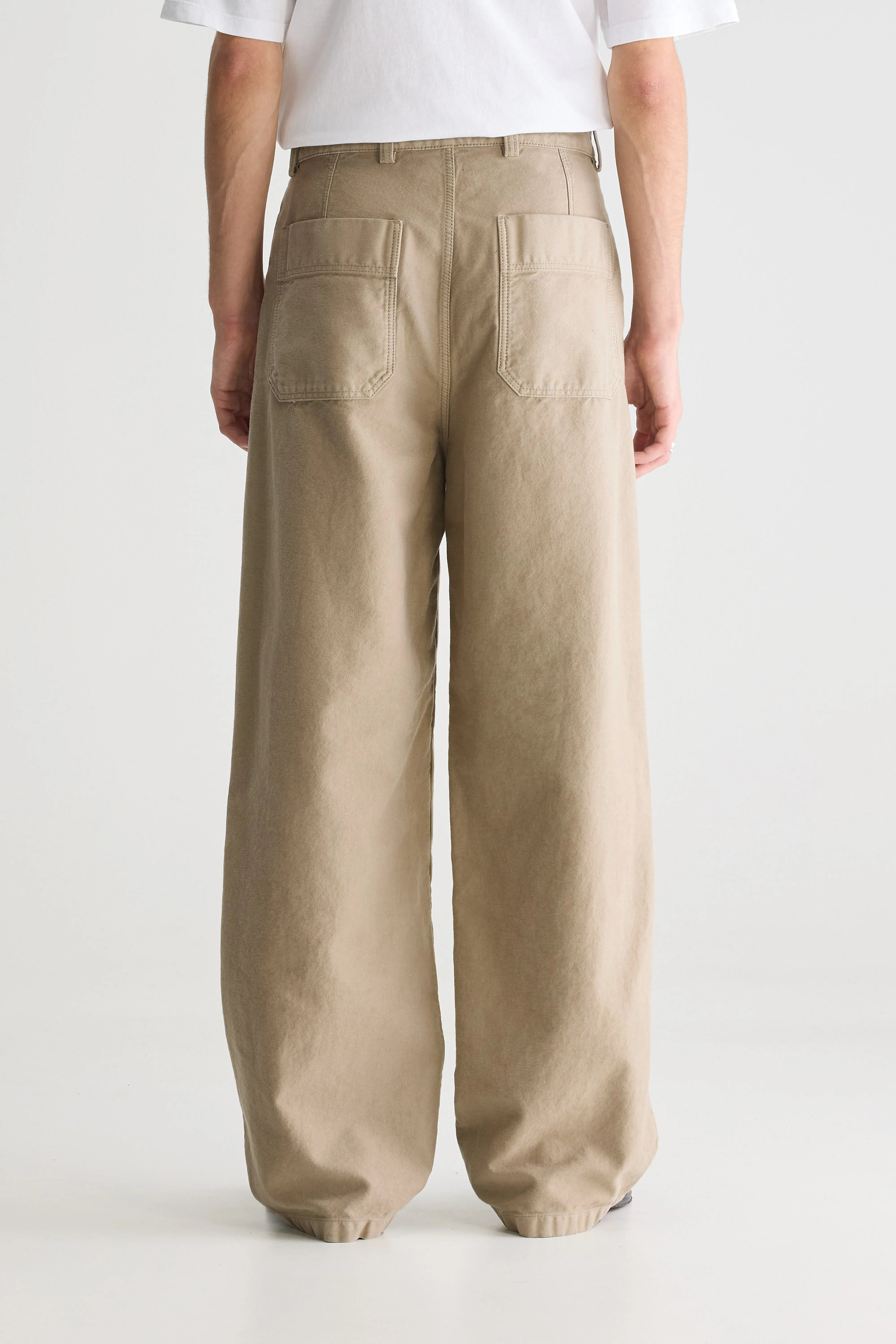 Pole wide trousers (251 / M / WOLF)