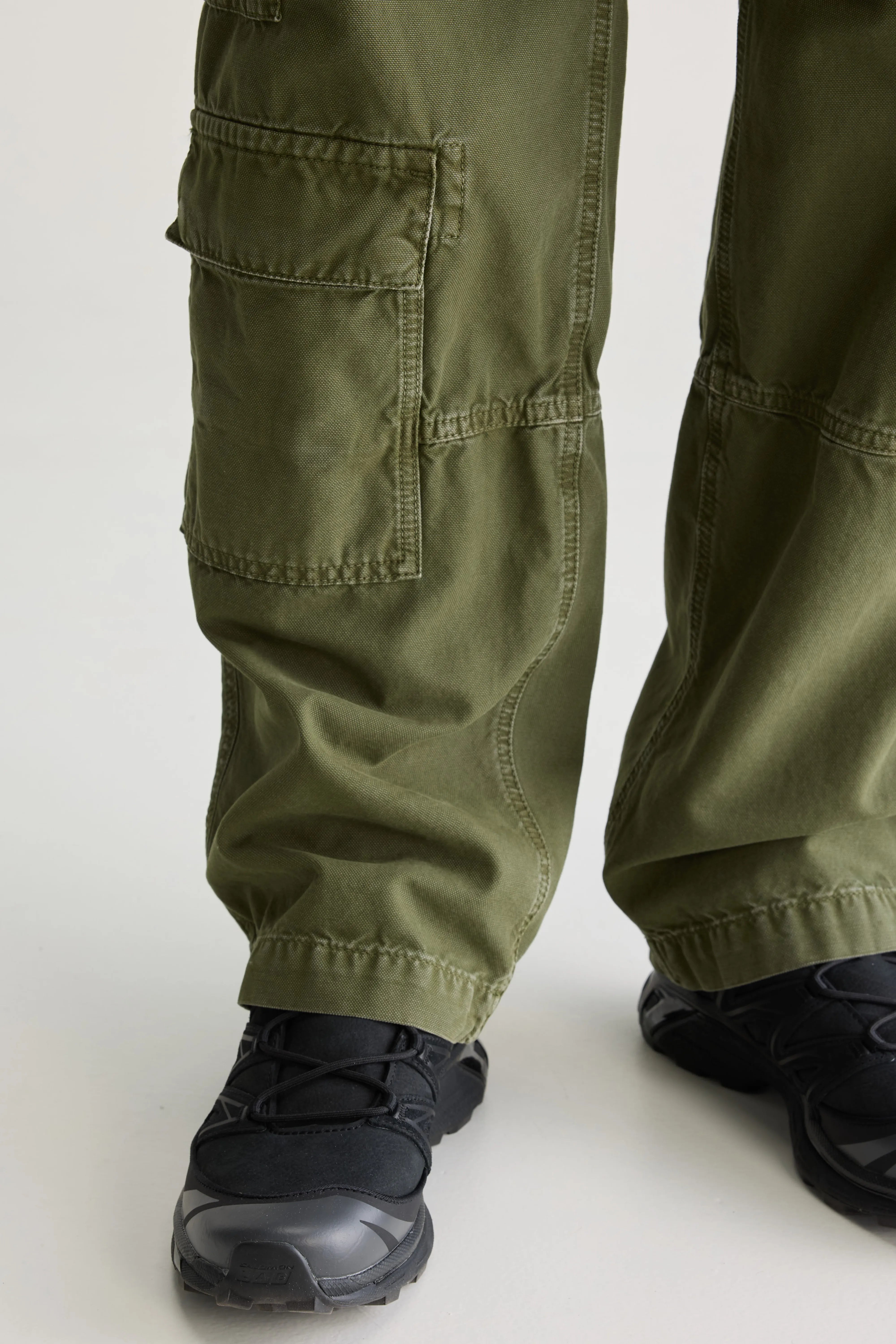 Kubi losse broek (251 / M / DUSTY OLIVE)