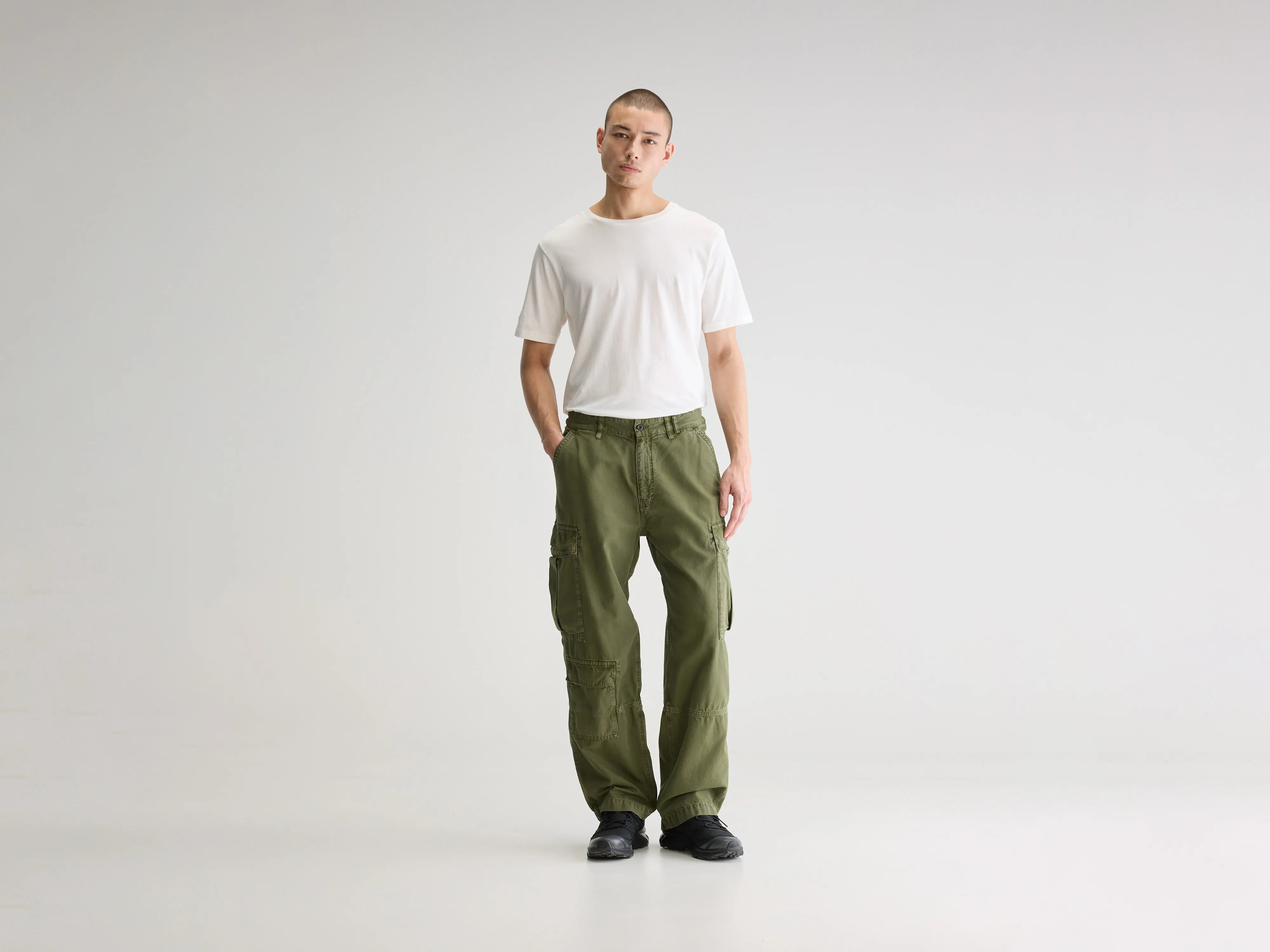 Kubi relaxed trousers (251 / M / DUSTY OLIVE)