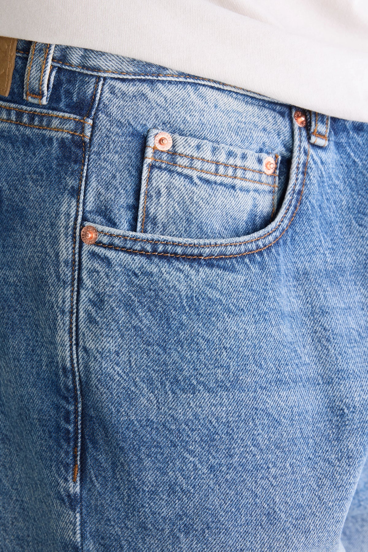 Denim N. 08 straight jeans (251 / M / VINTAGE LT BLUE)