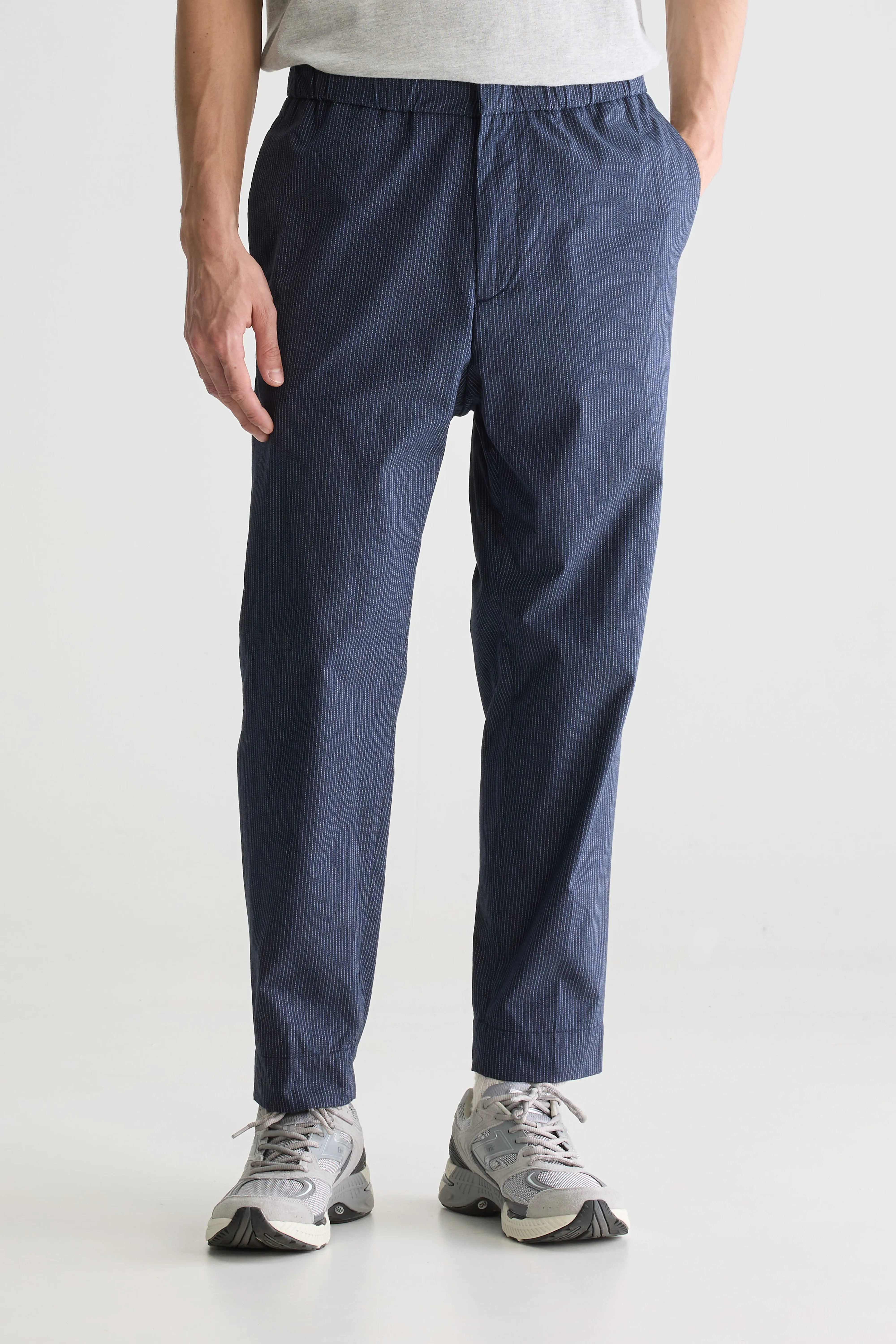 Stanford Wide Tapered Trousers - Navy For Men | Bellerose