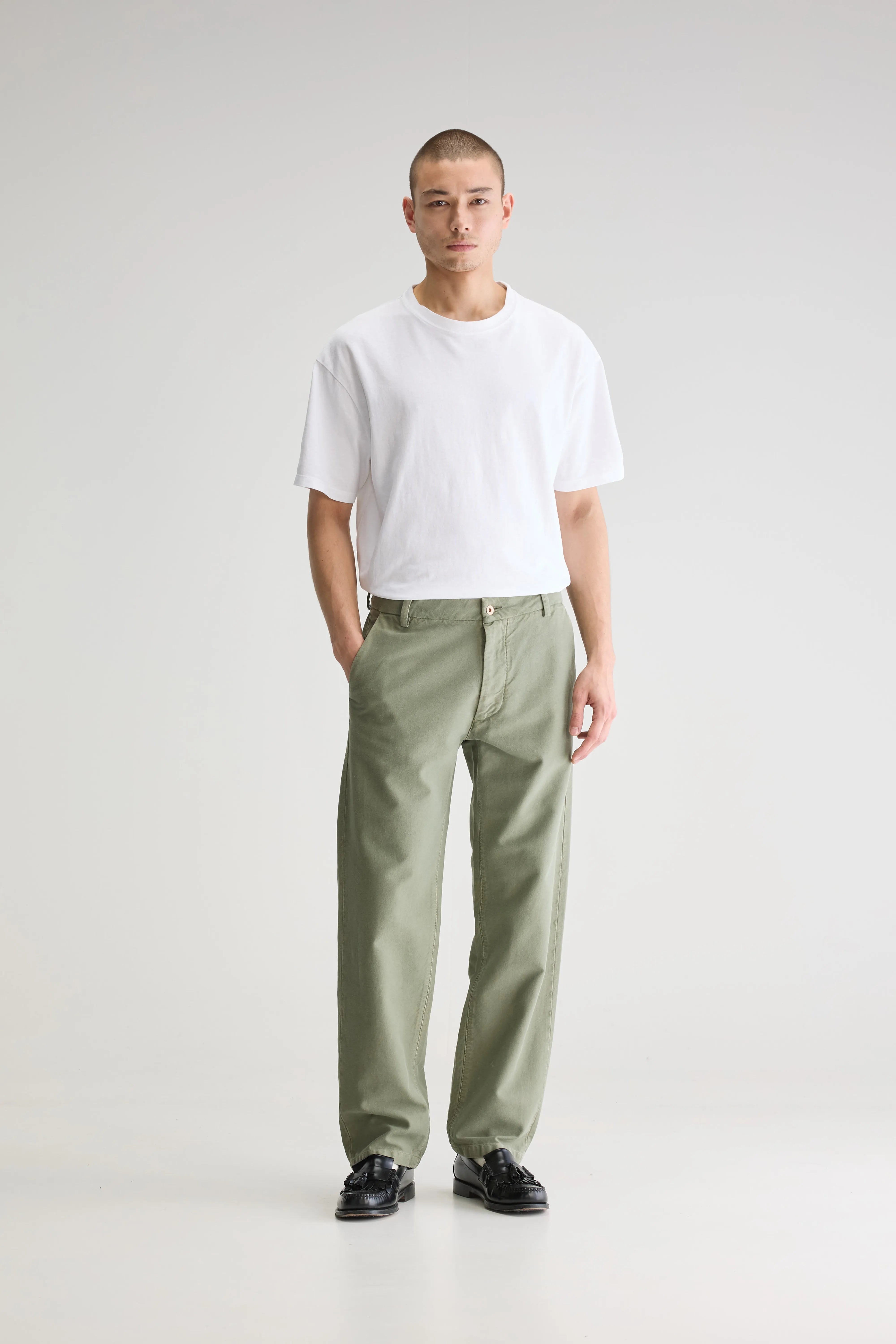 Jaggot Chino Trousers - Dusty olive For Men | Bellerose