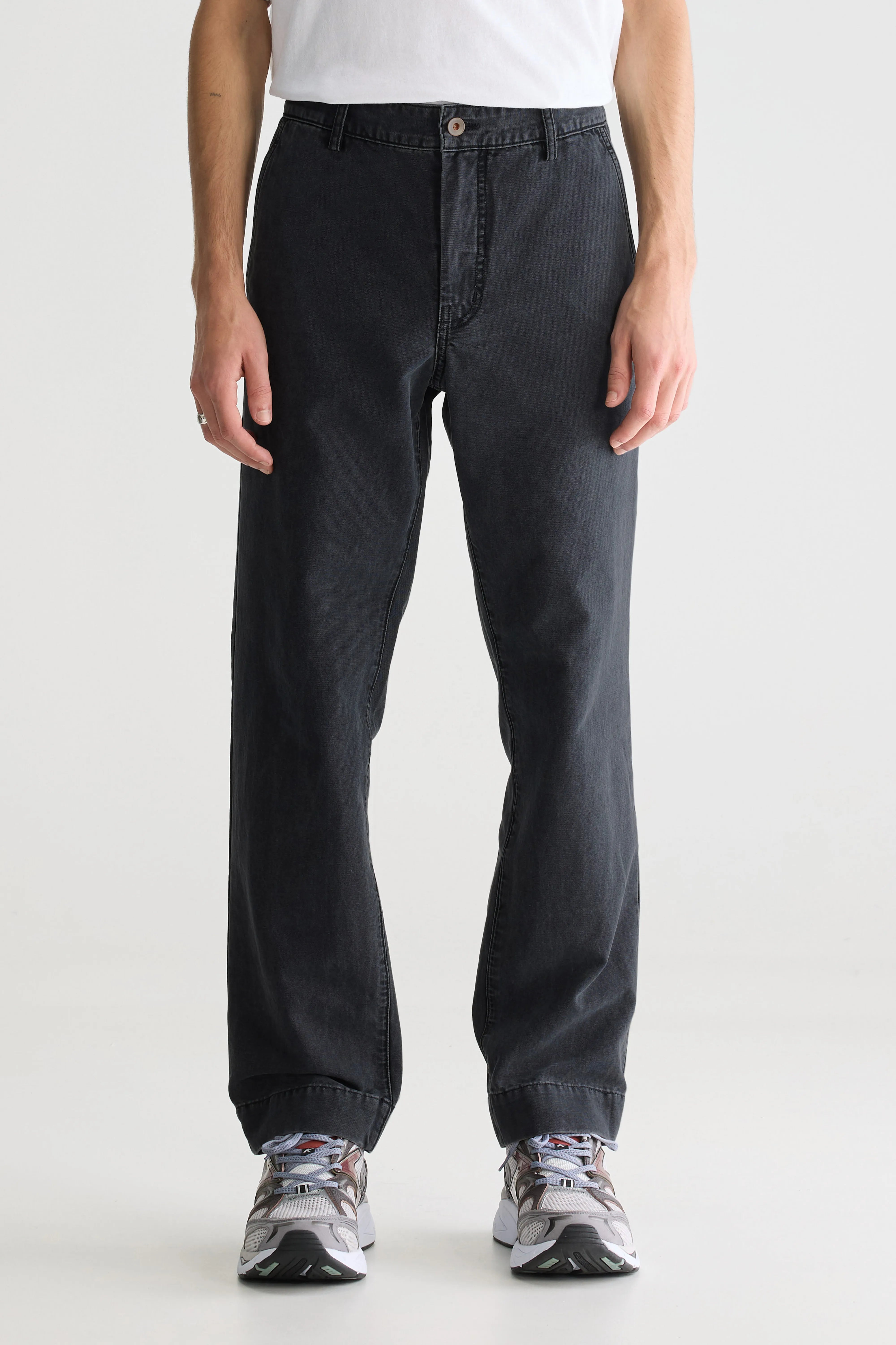 Pen Straight Trousers - Charcoal For Men | Bellerose
