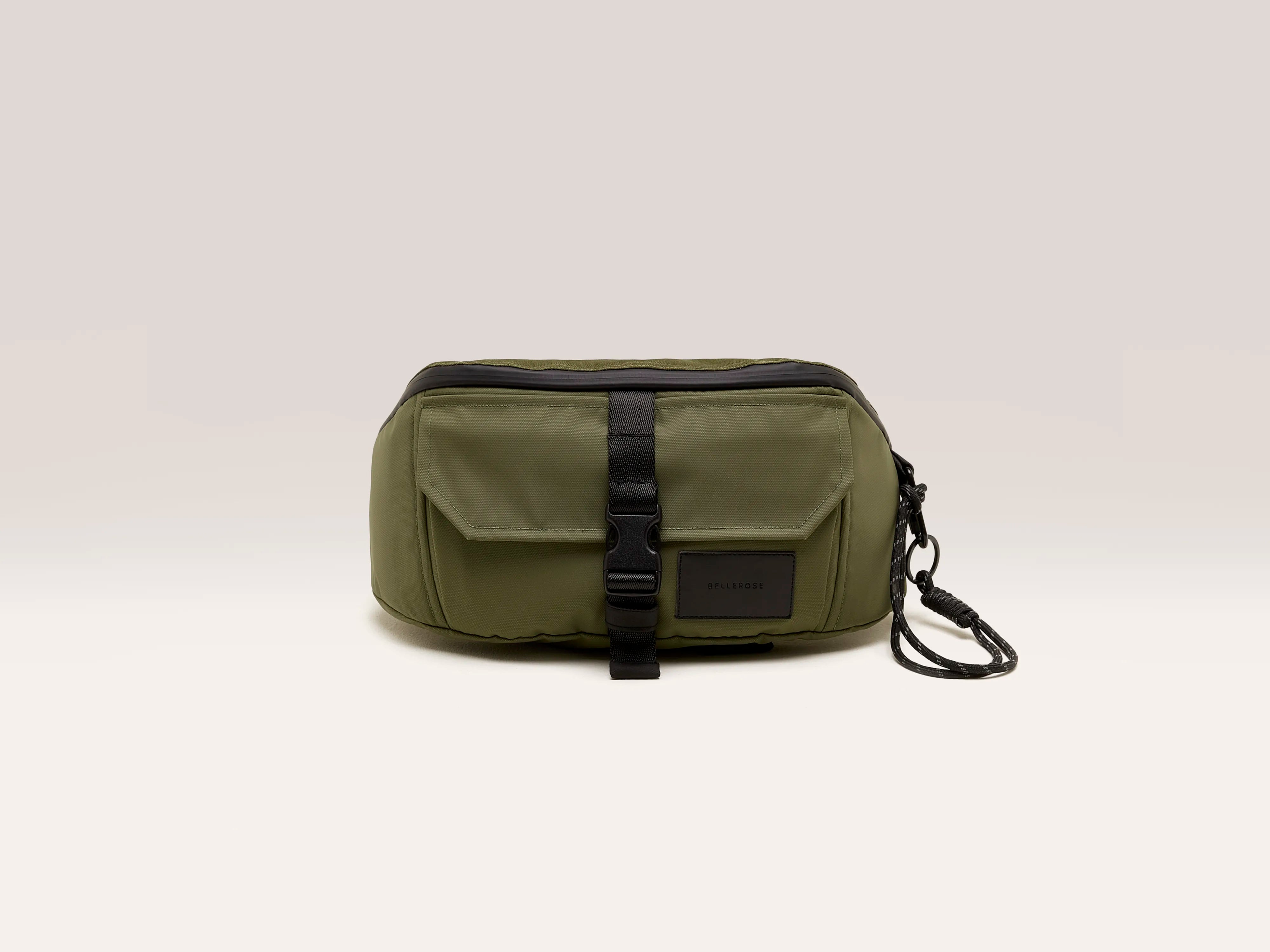 Henor sling bag (251 / M / ARMY)