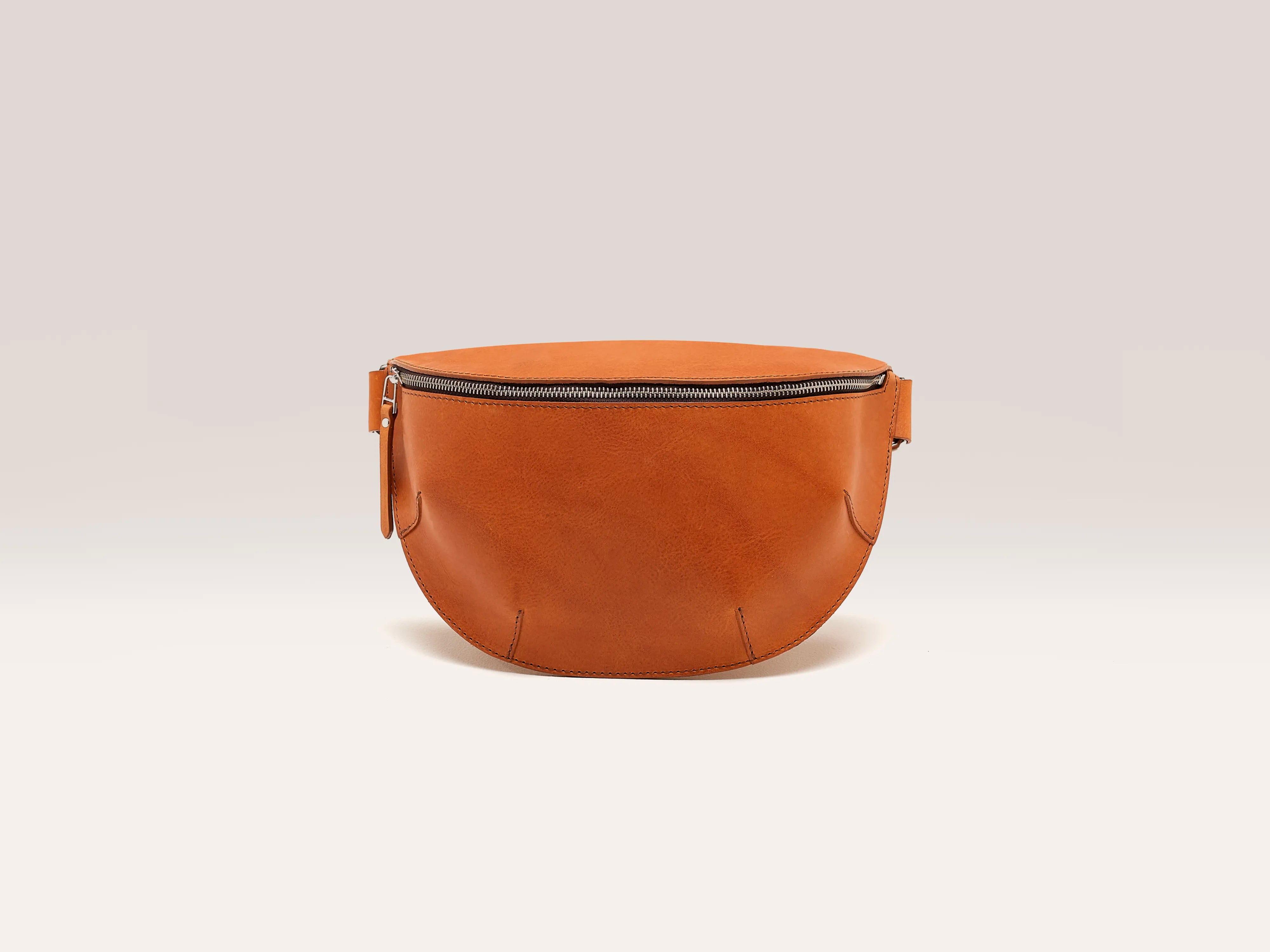 Sorie sling bag (251 / M / COGNAC)