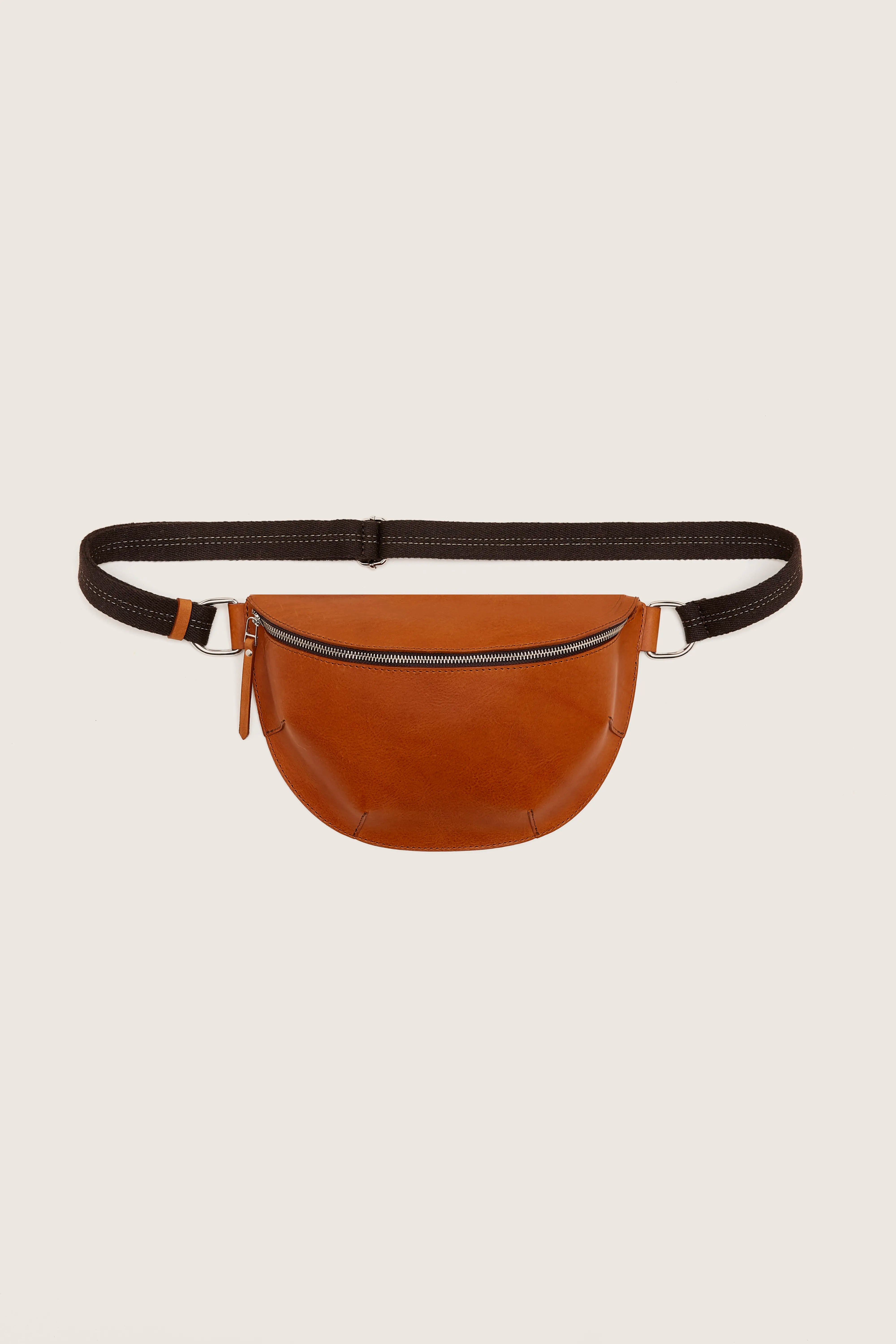 Sorie Sling Bag - Cognac For Men | Bellerose