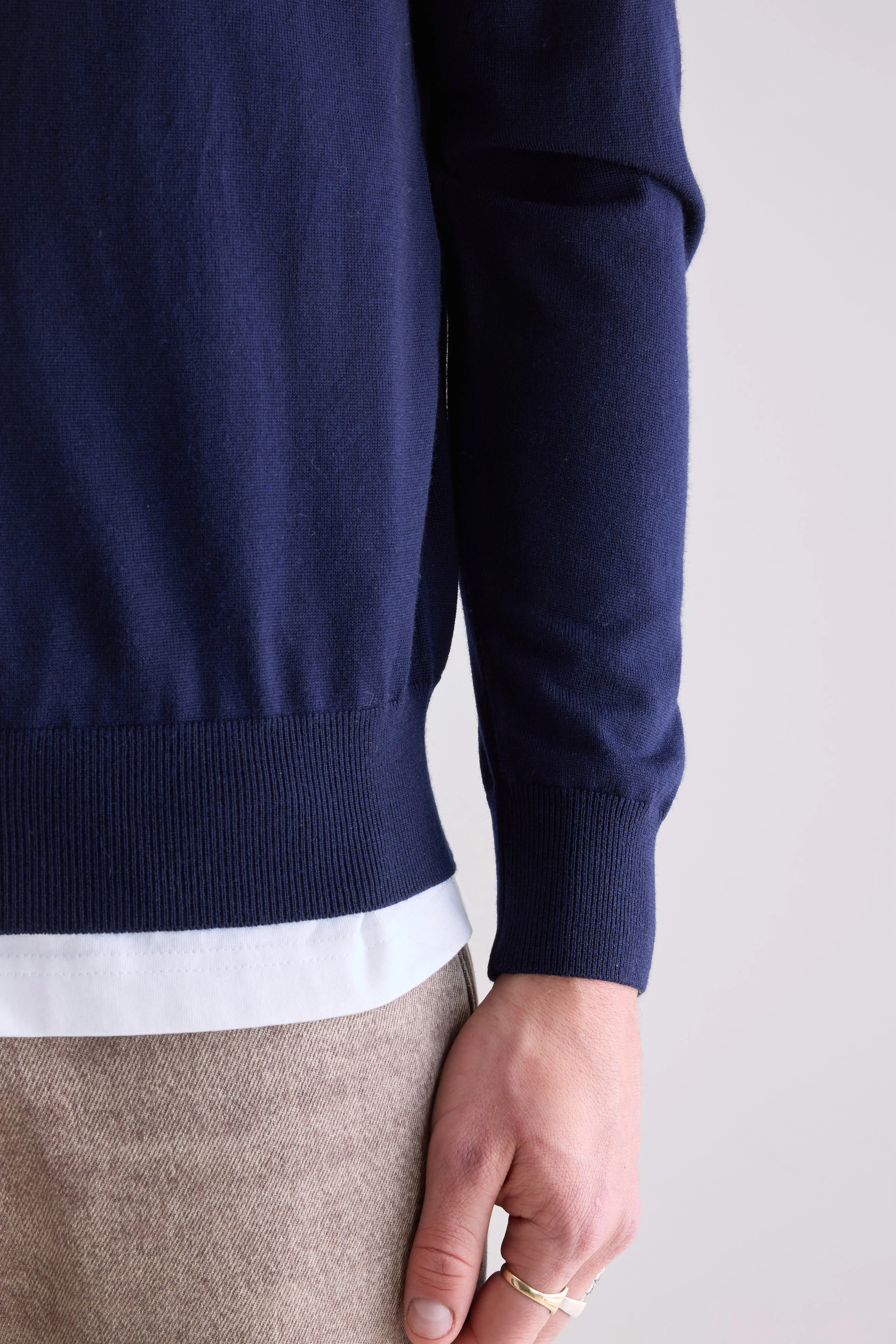 Dilliv crewneck sweater (251 / M / NAVY)