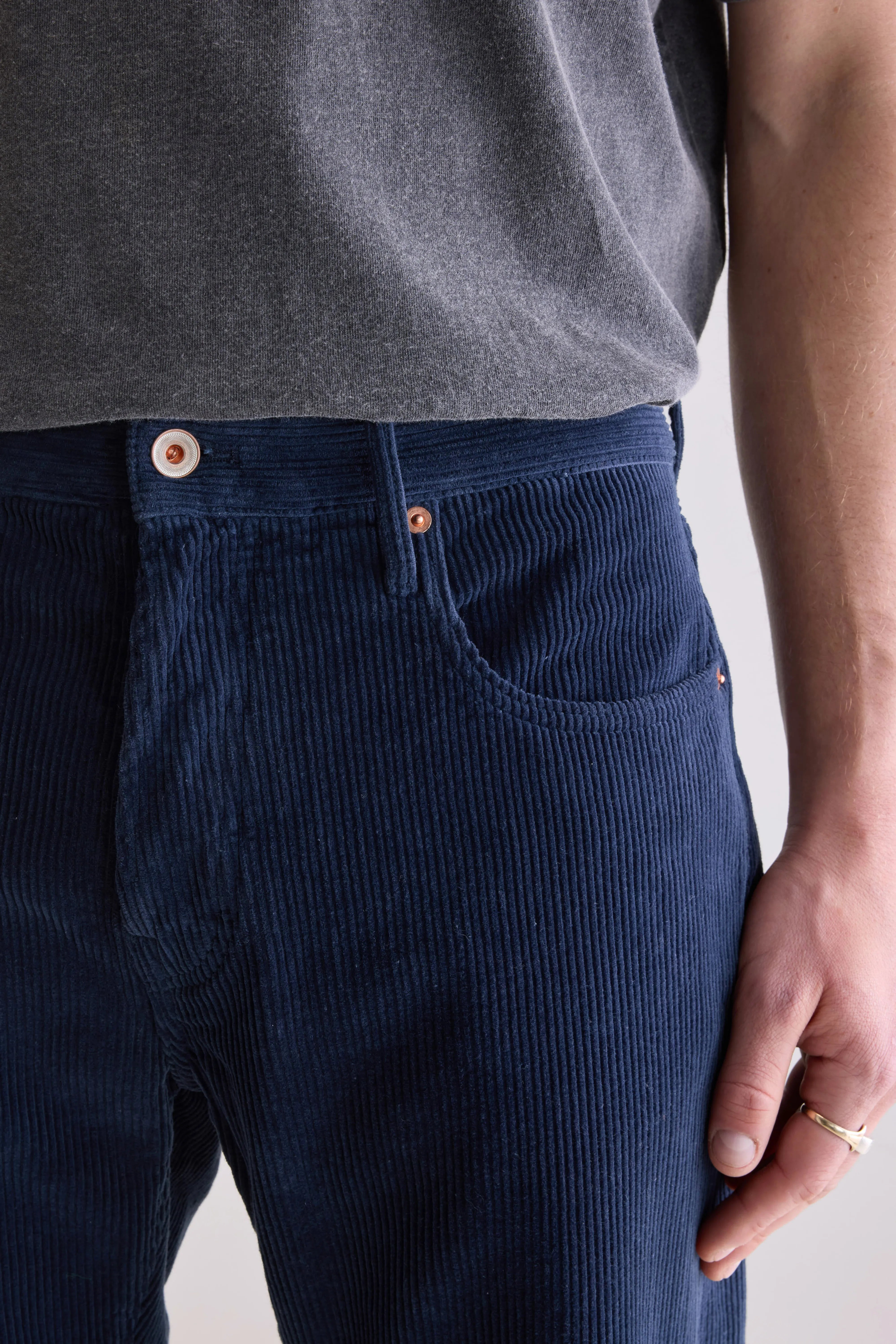 Percy relaxed trousers (252 / M / PARKER)