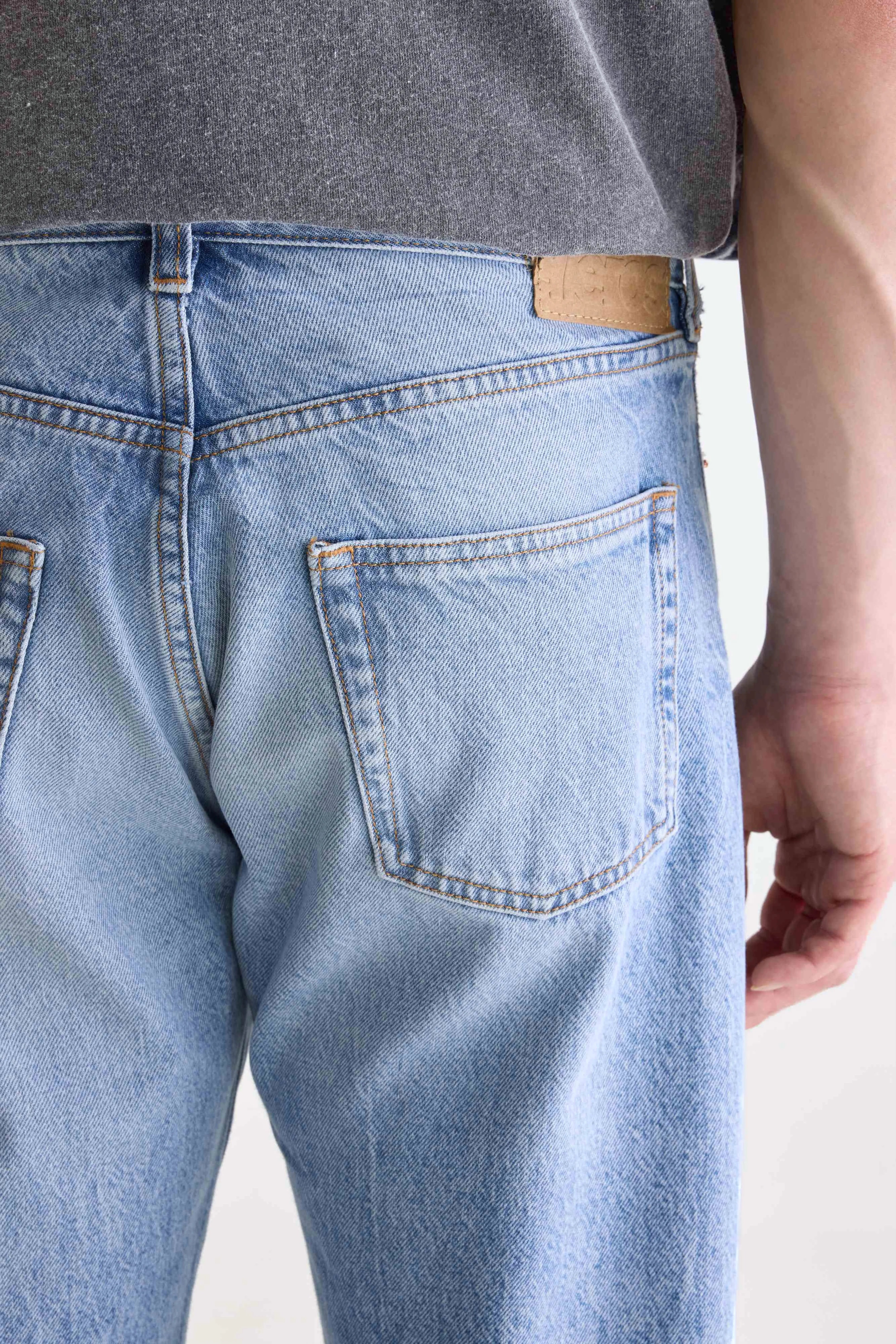 Denim N. 09 straight jeans (252 / M / VINTAGE BLUE)