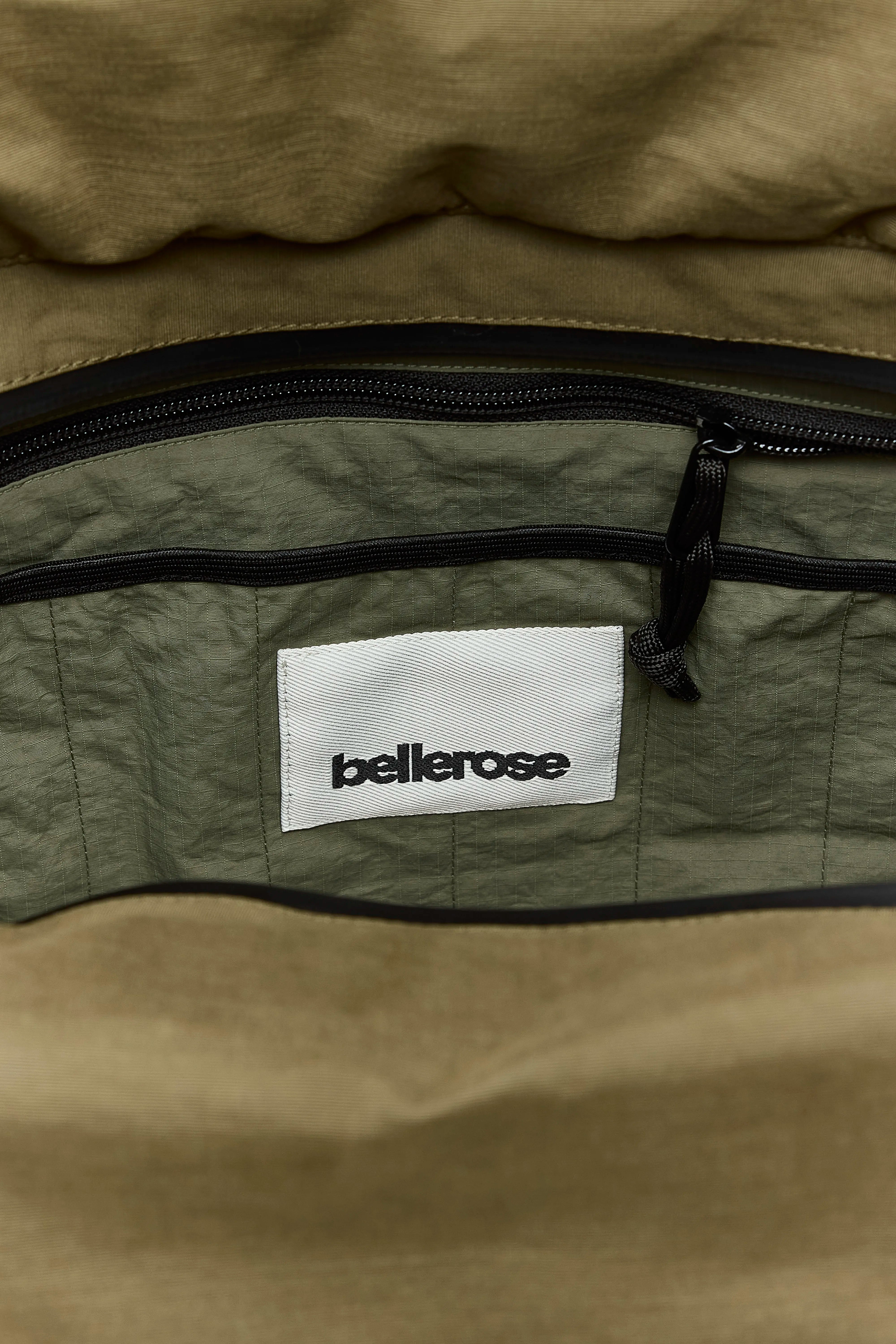 Hendy Messenger Bag - Olive night For Men | Bellerose