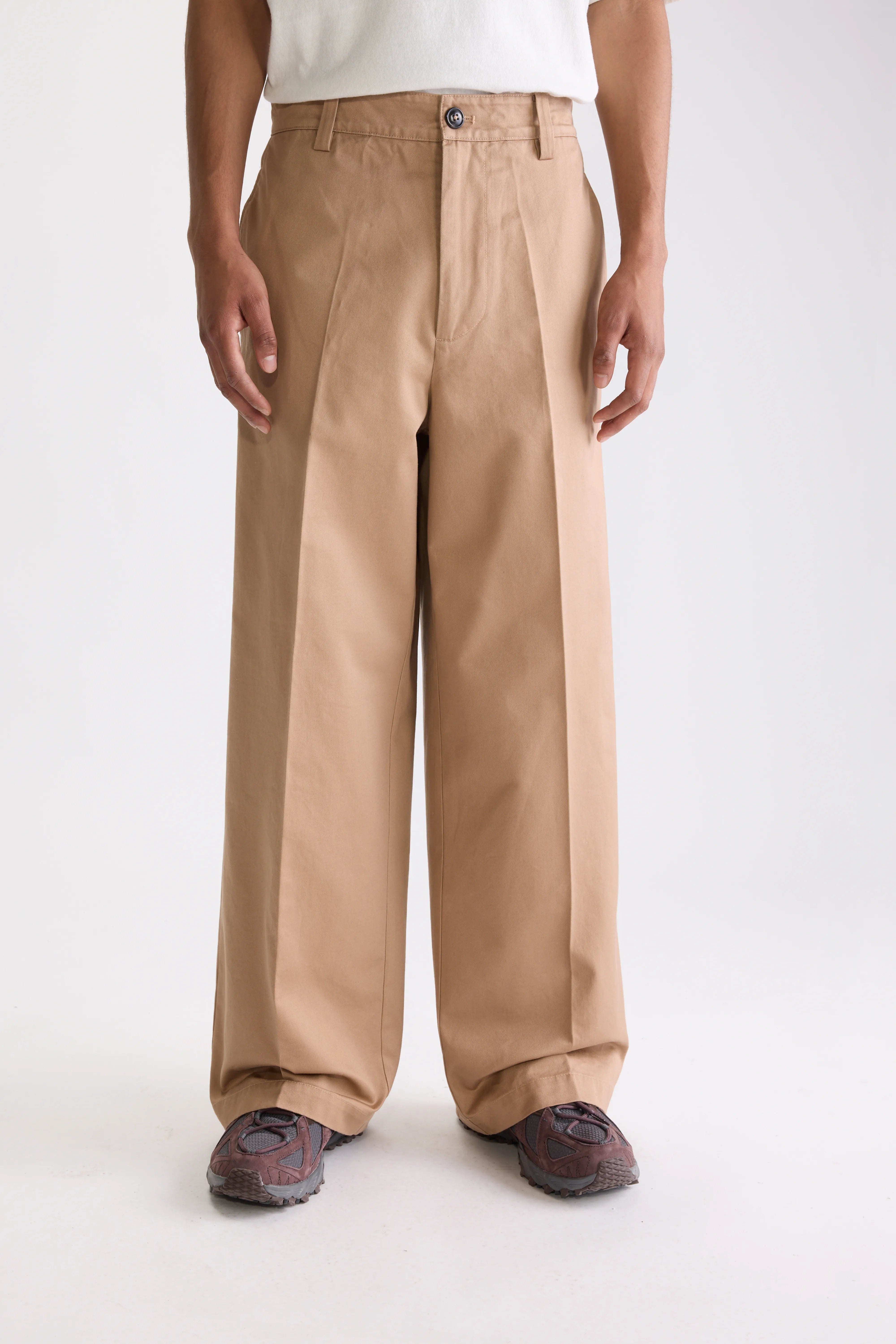 Swag Wide Trousers - Cord For Men | Bellerose