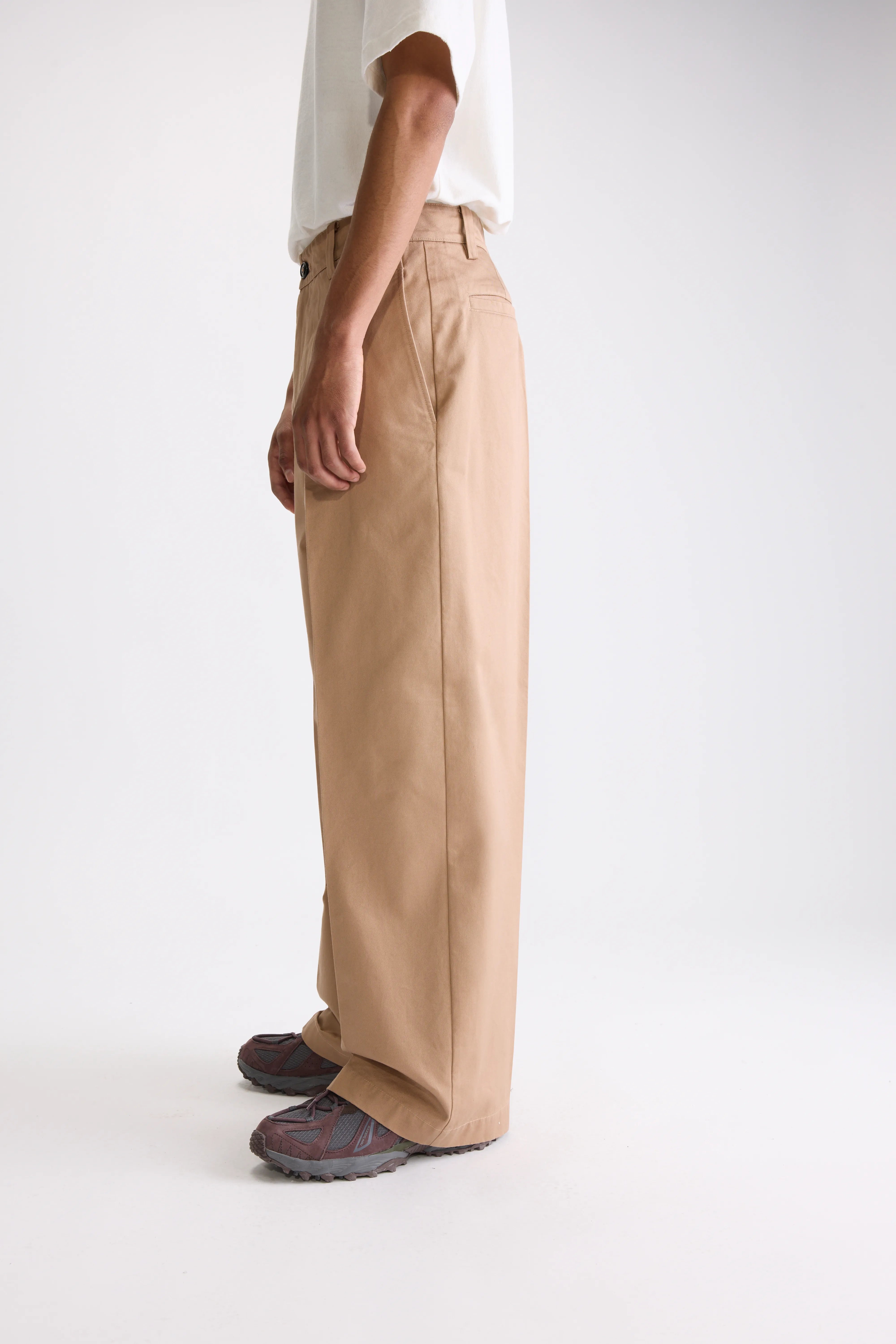 Swag Wide Trousers - Cord For Men | Bellerose