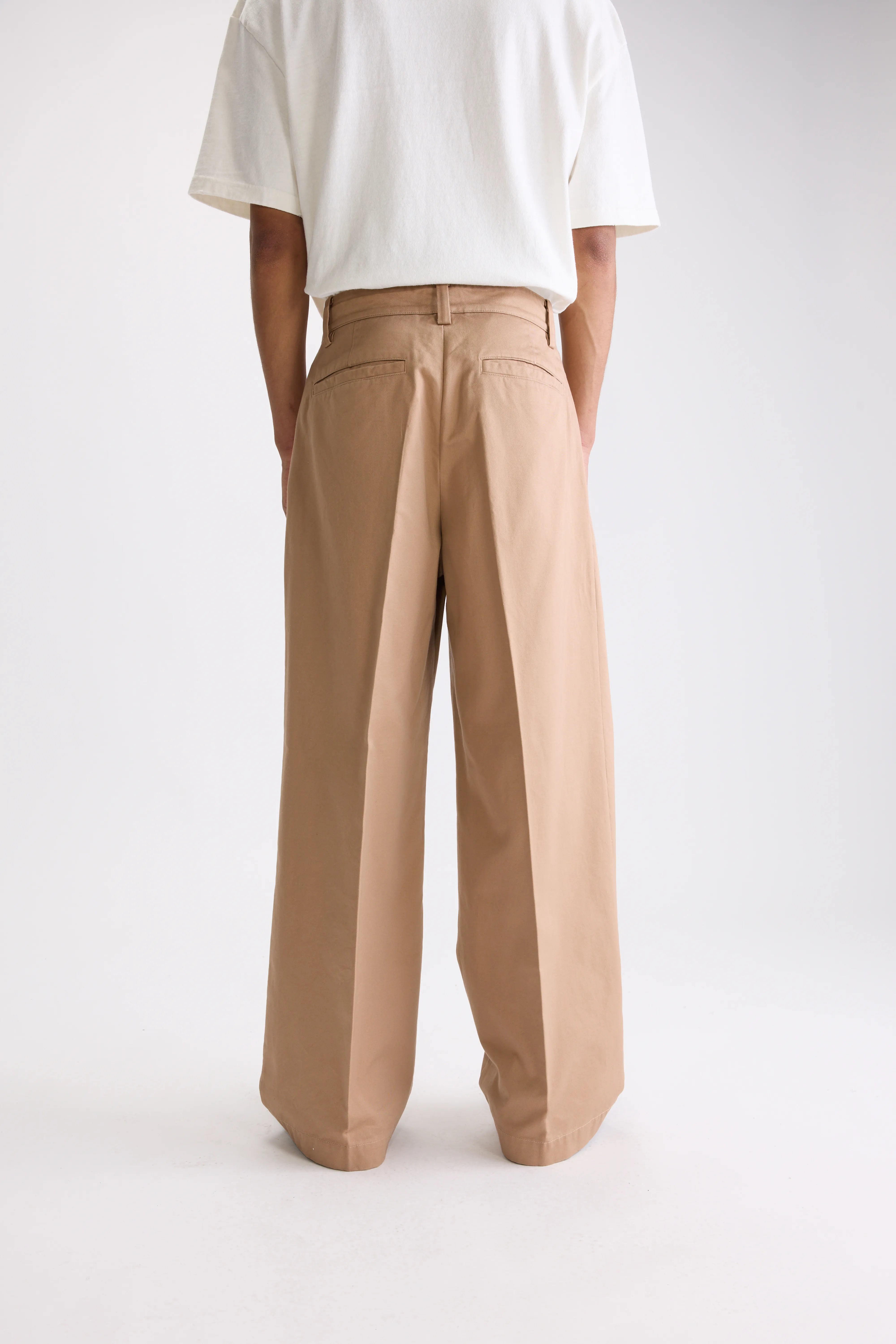 Swag Wide Trousers - Cord For Men | Bellerose