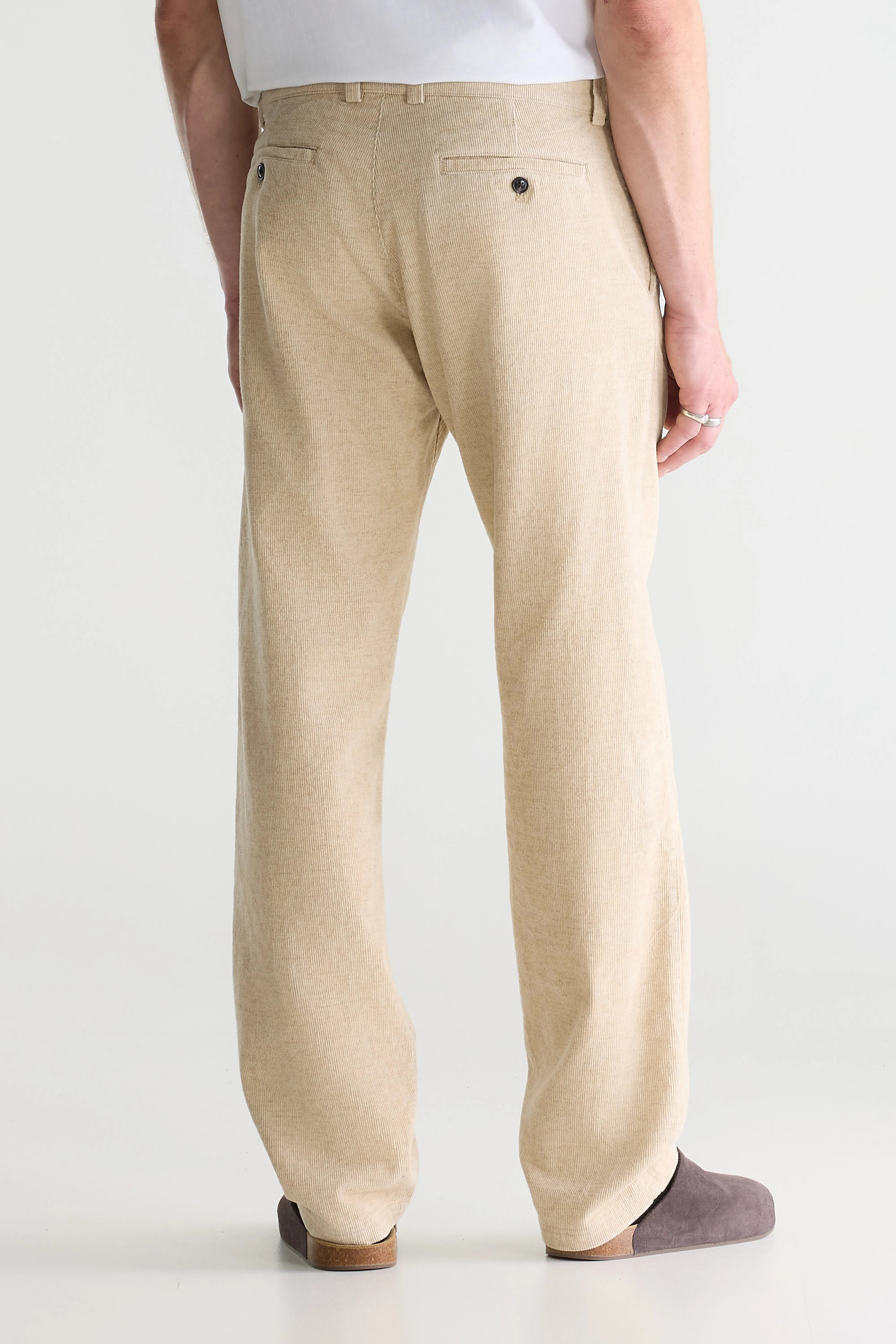 Pantalon Chino En Velours Côtelé Jagger - Calcaire Pour Homme | Bellerose