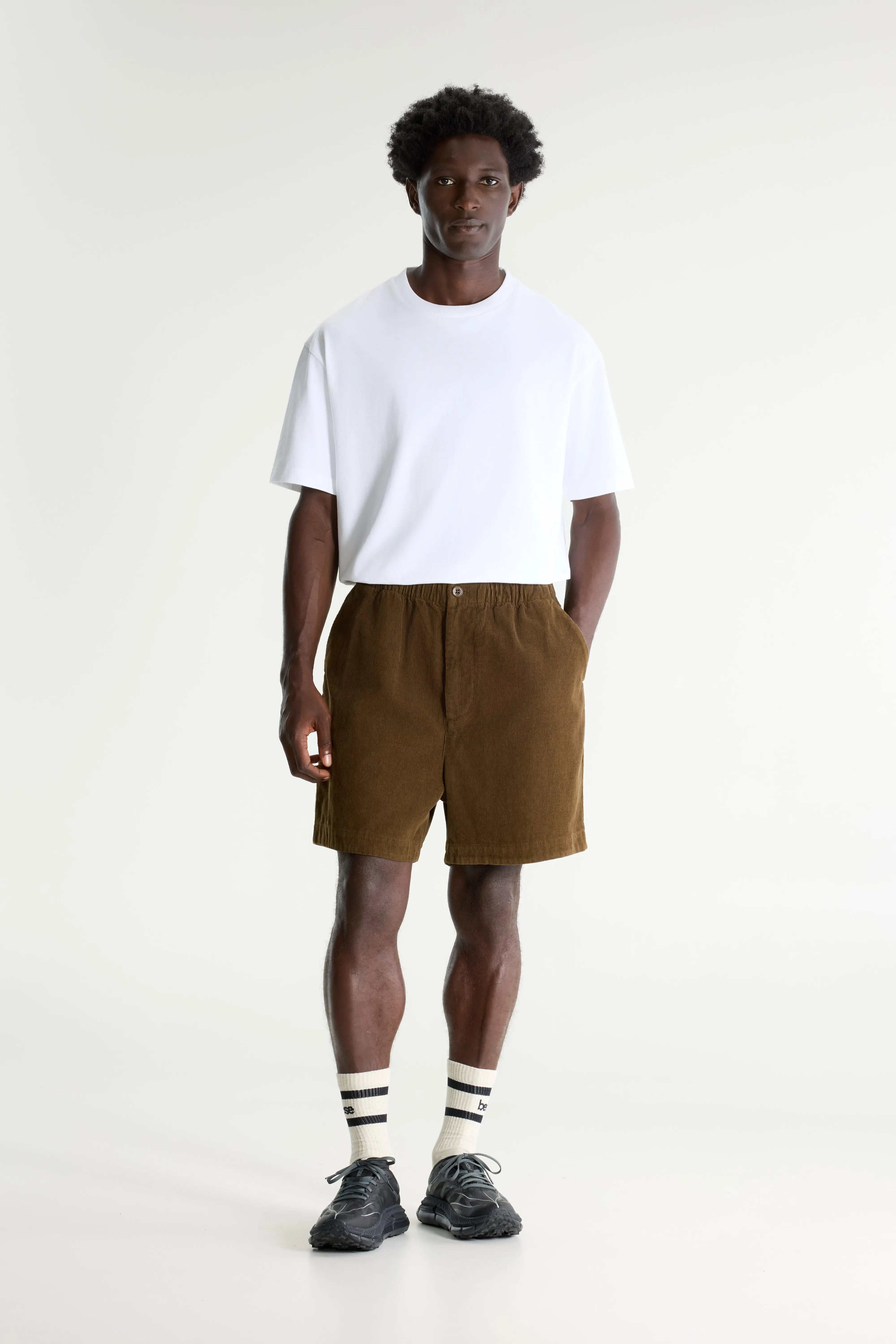 Short Ample Jug - Olive Pour Homme | Bellerose
