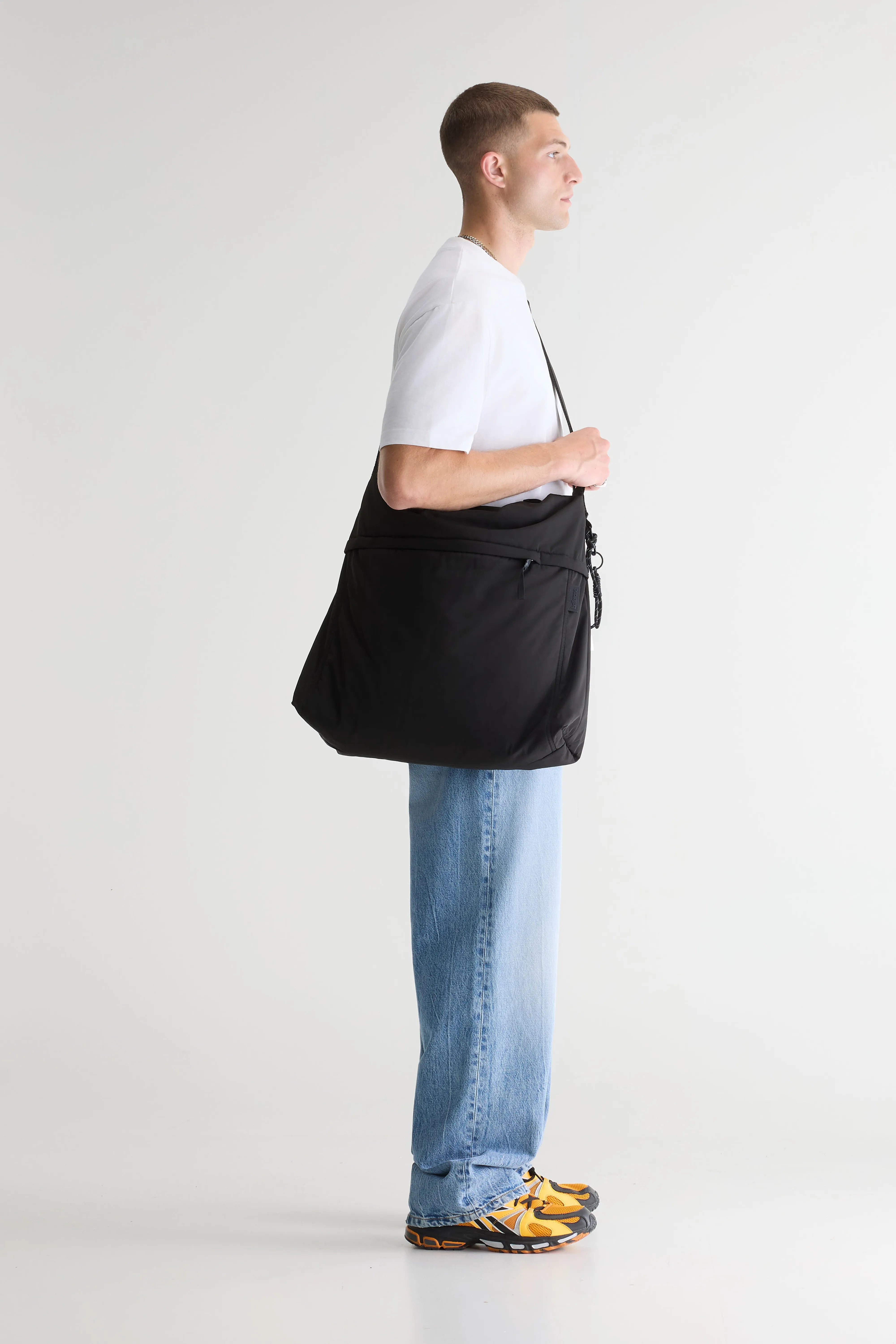 Hendem Shoulder Bag - Black For Men | Bellerose