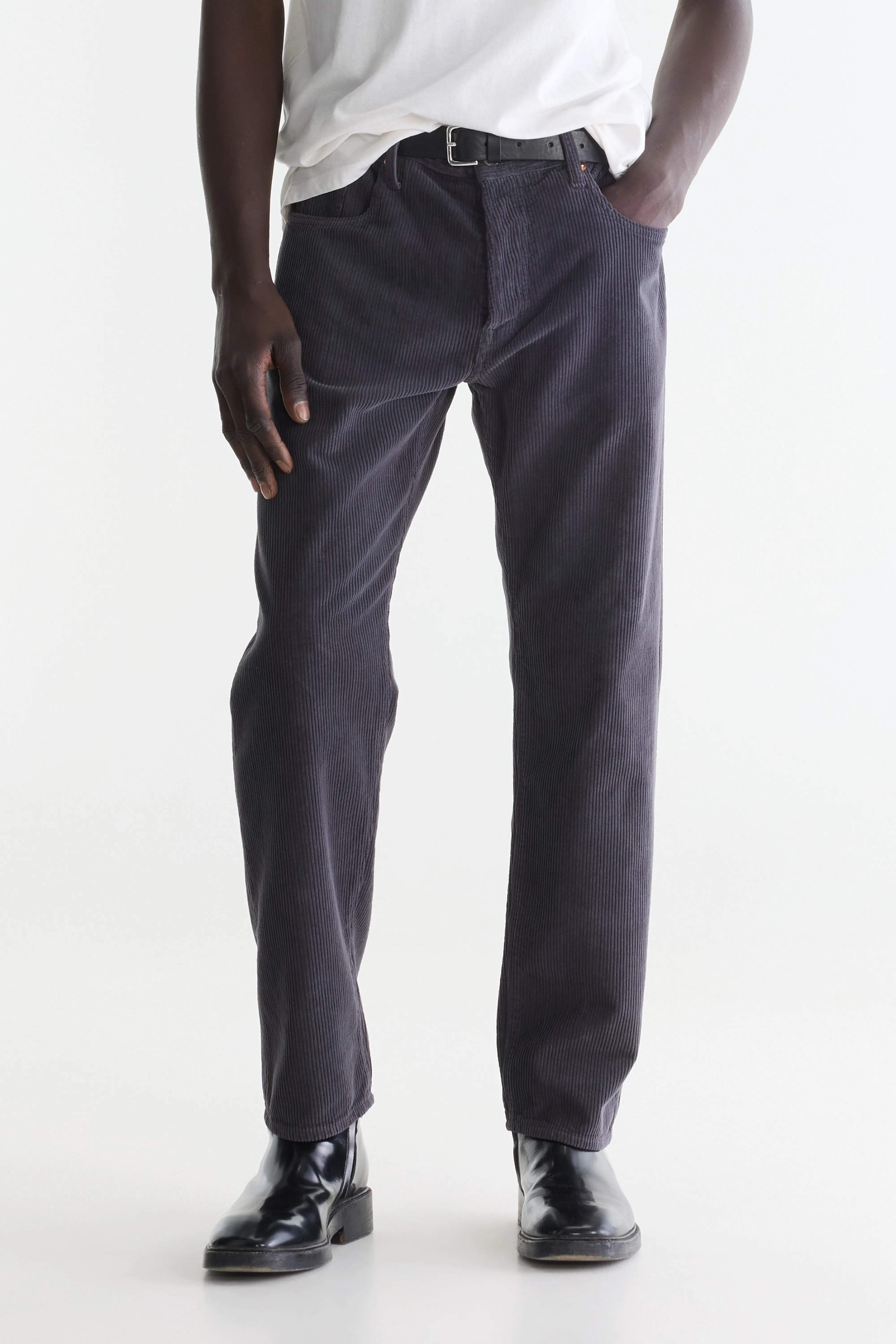 Percy loose trousers (262 / M / LICORICE)