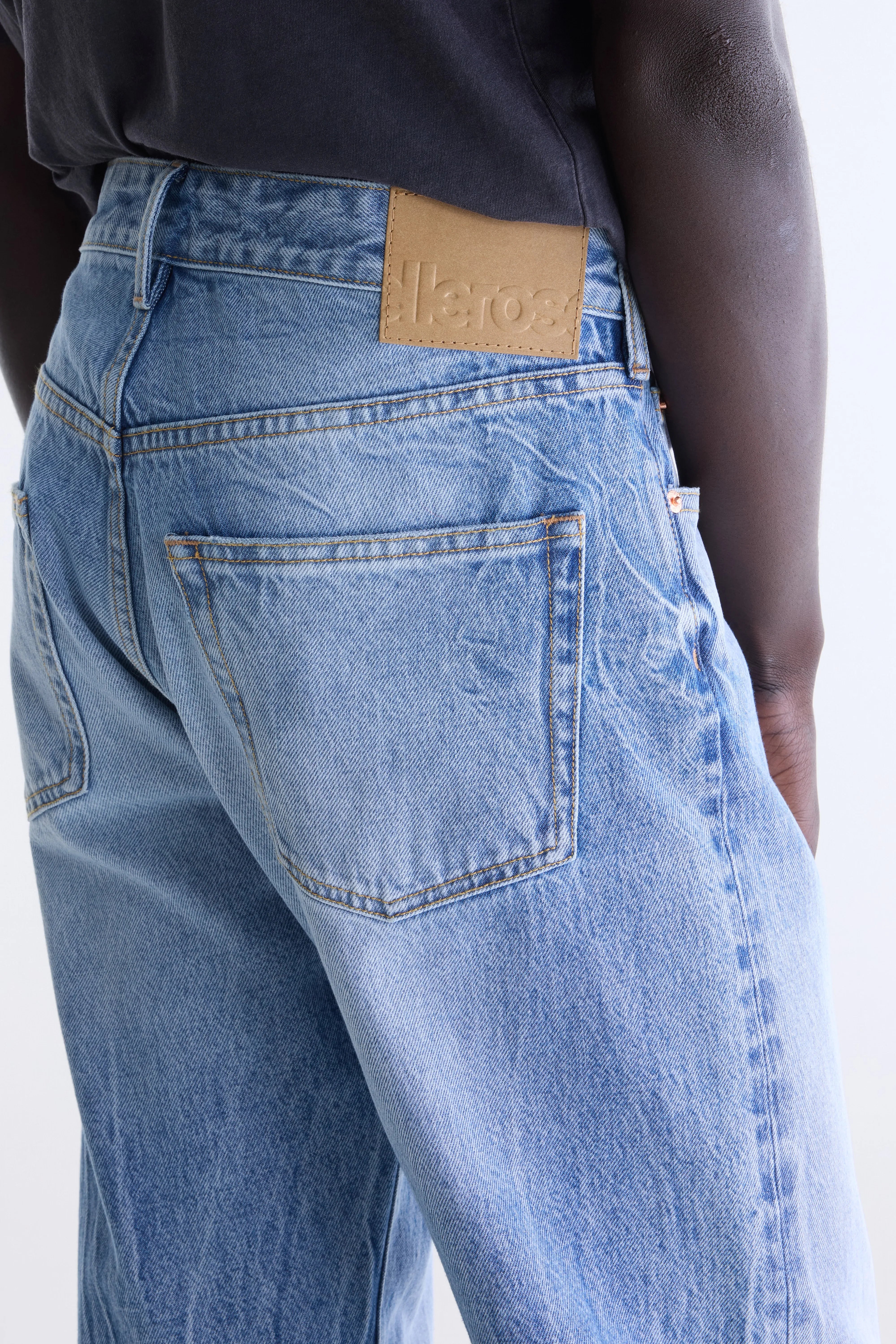 Denim N. 09 relaxed jeans (262 / M / VINTAGE BLUE)