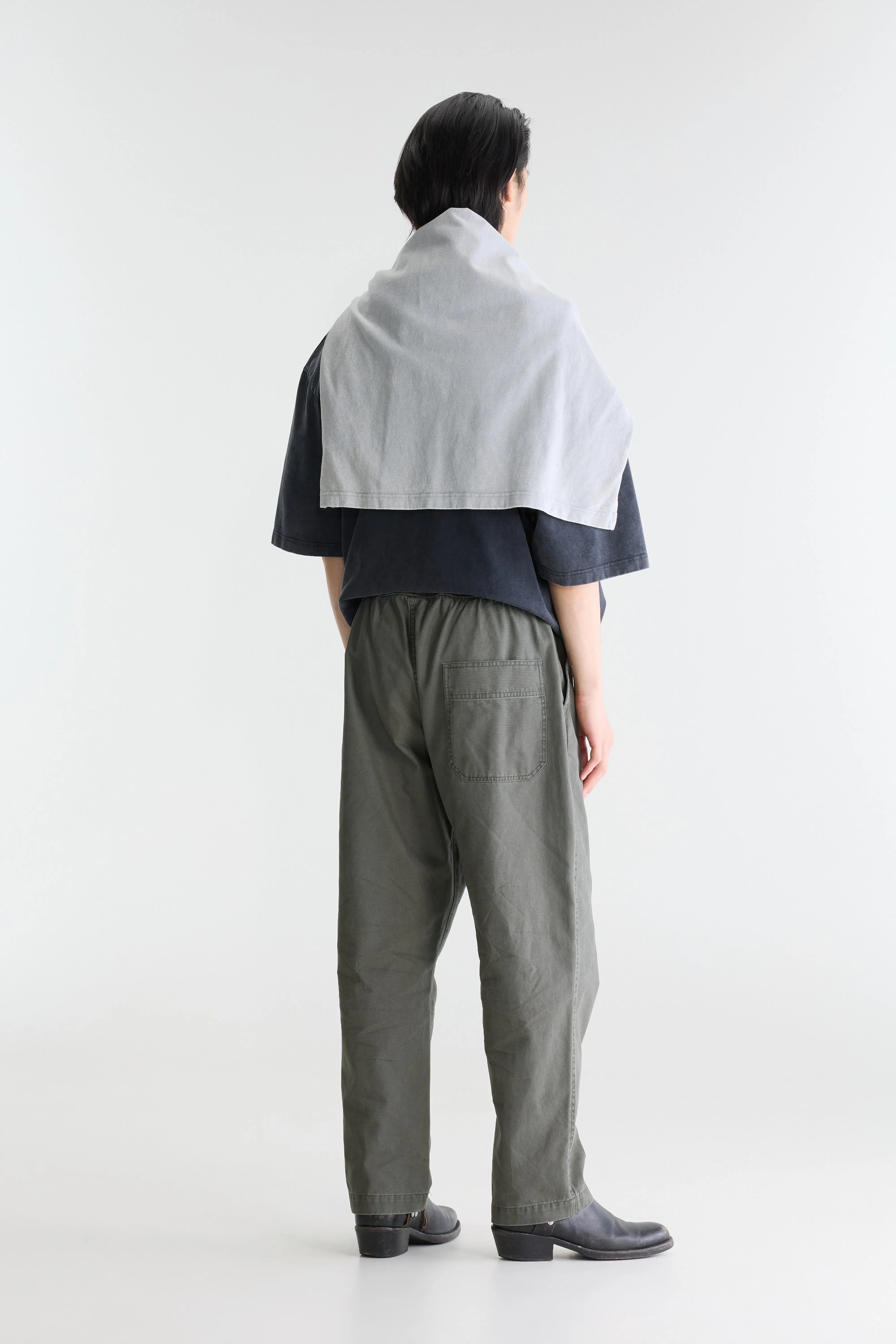 Julius relaxed trousers (262 / M / THYME)