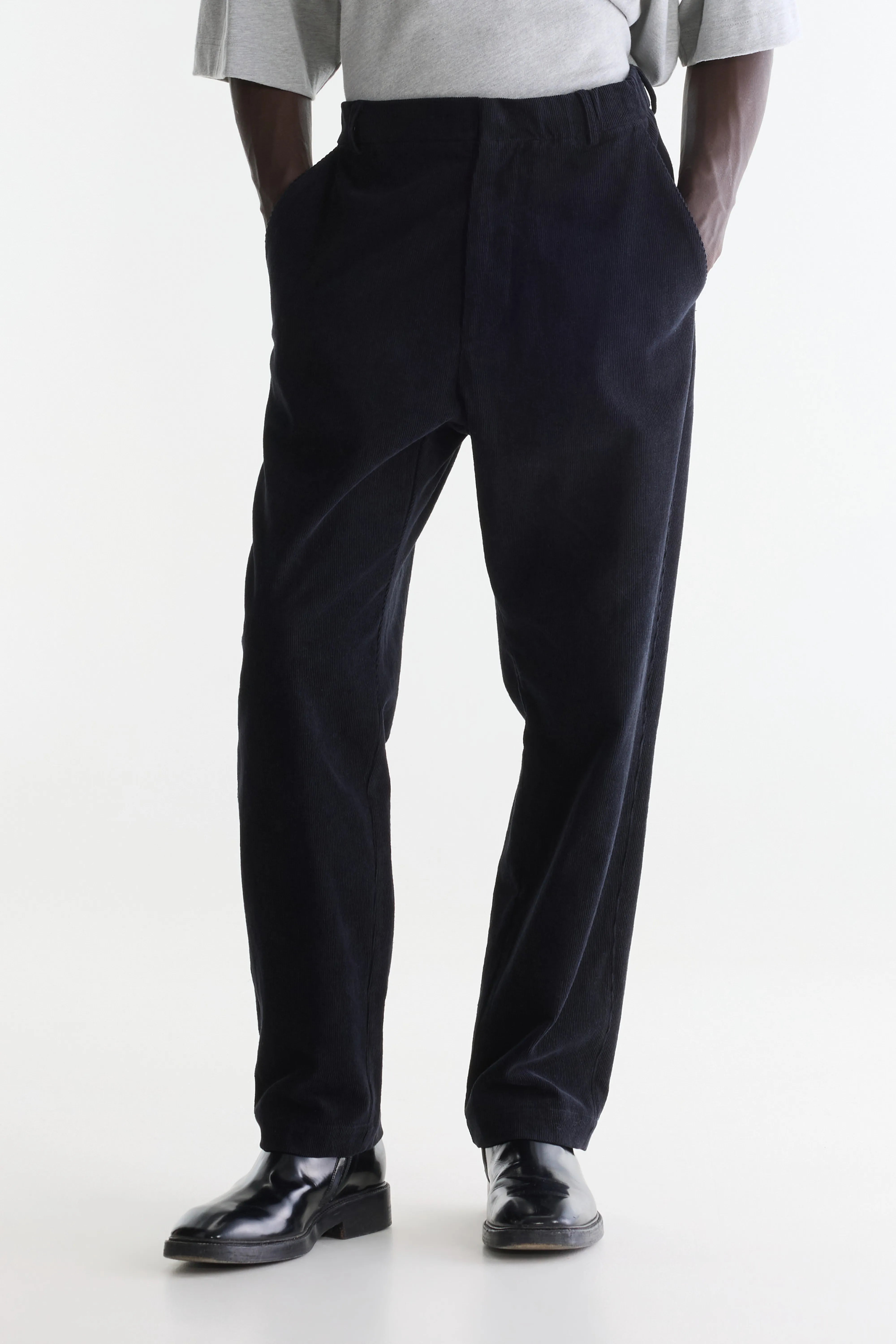 Paynt relaxed trousers (262 / M / NAVY)