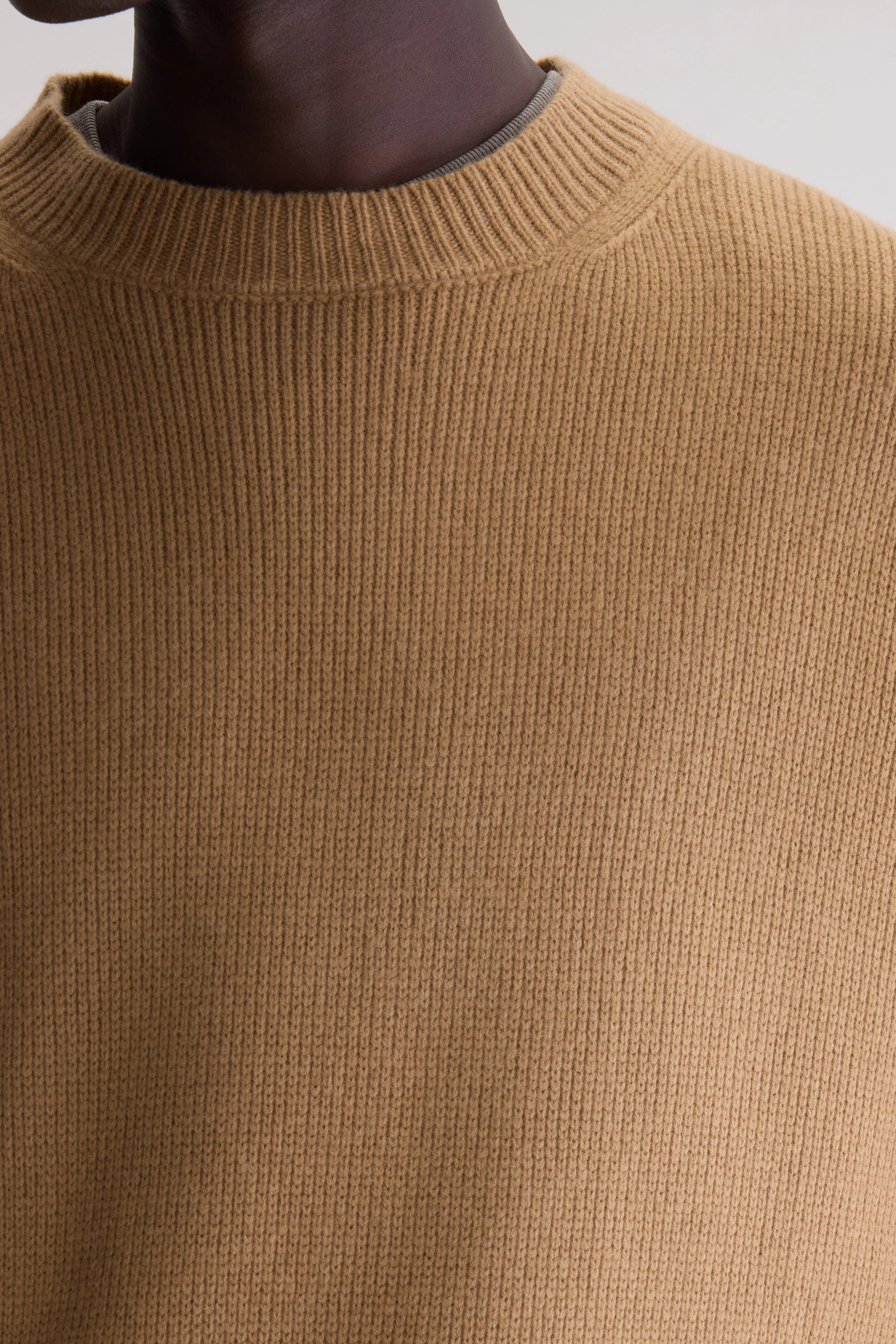 Dorcy trui met ronde hals (262 / M / CAMEL)