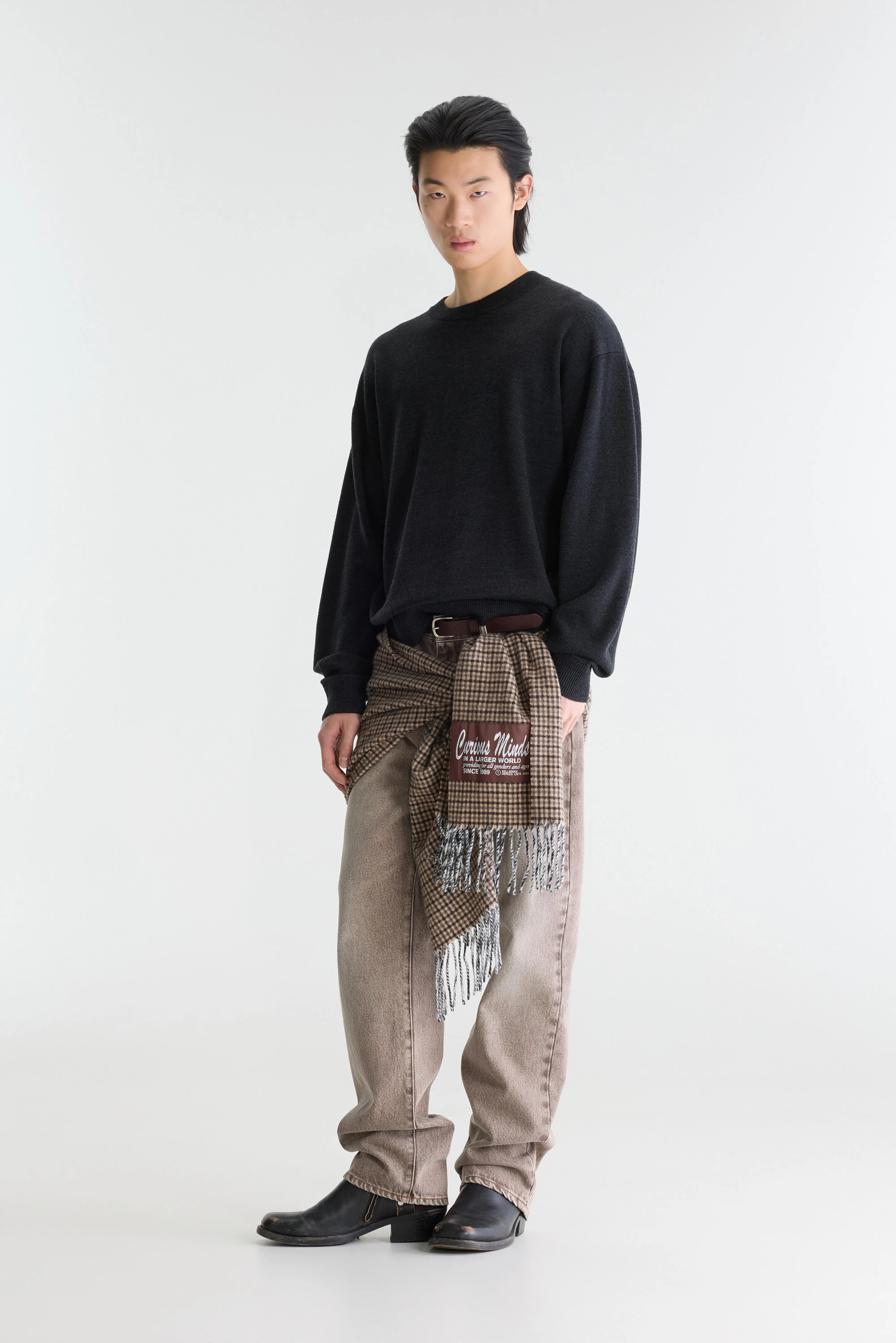 Siamo crewneck sweater (262 / M / ANTHRACITE)