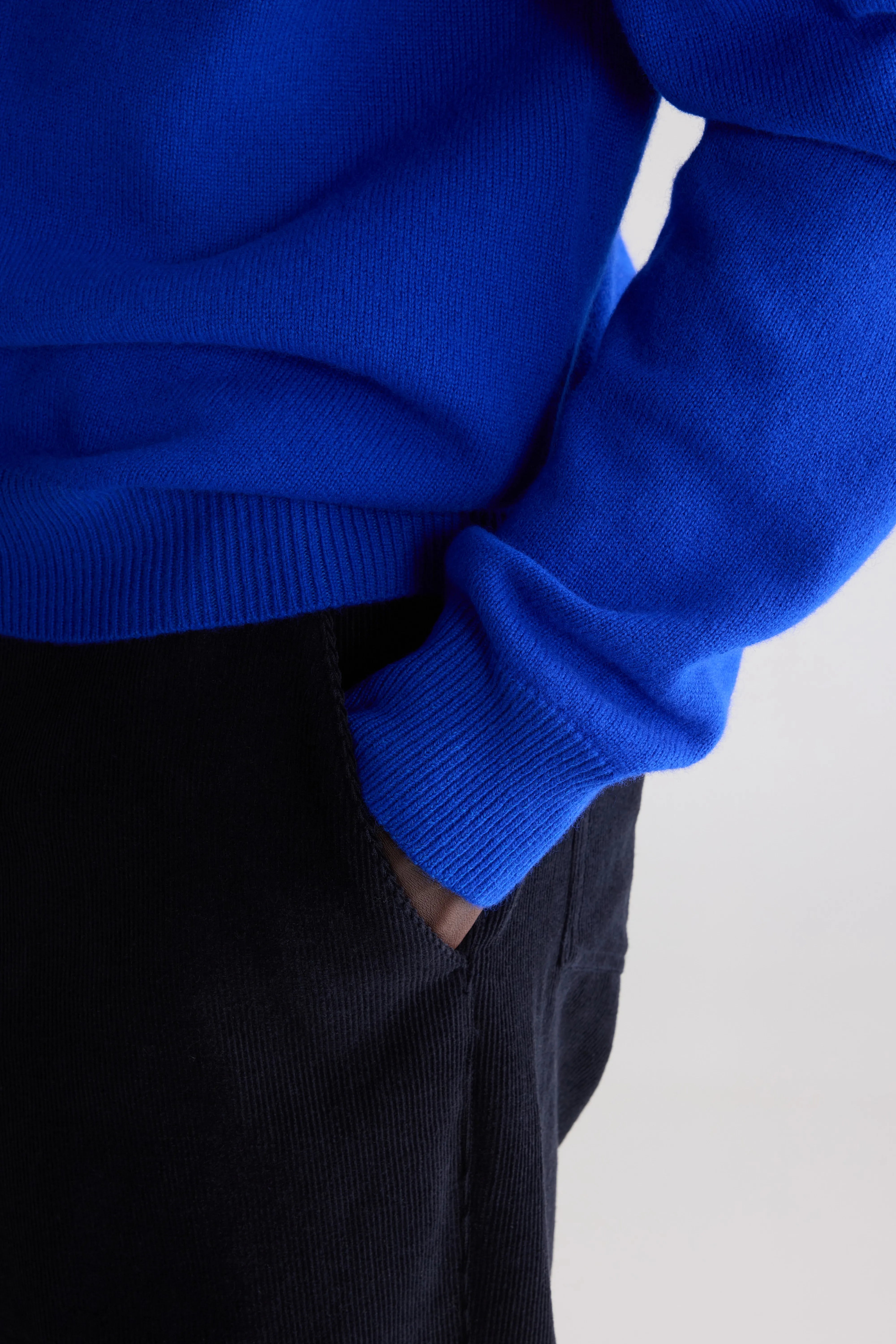 Gak classic crewneck sweater (262 / M / LAZULI)